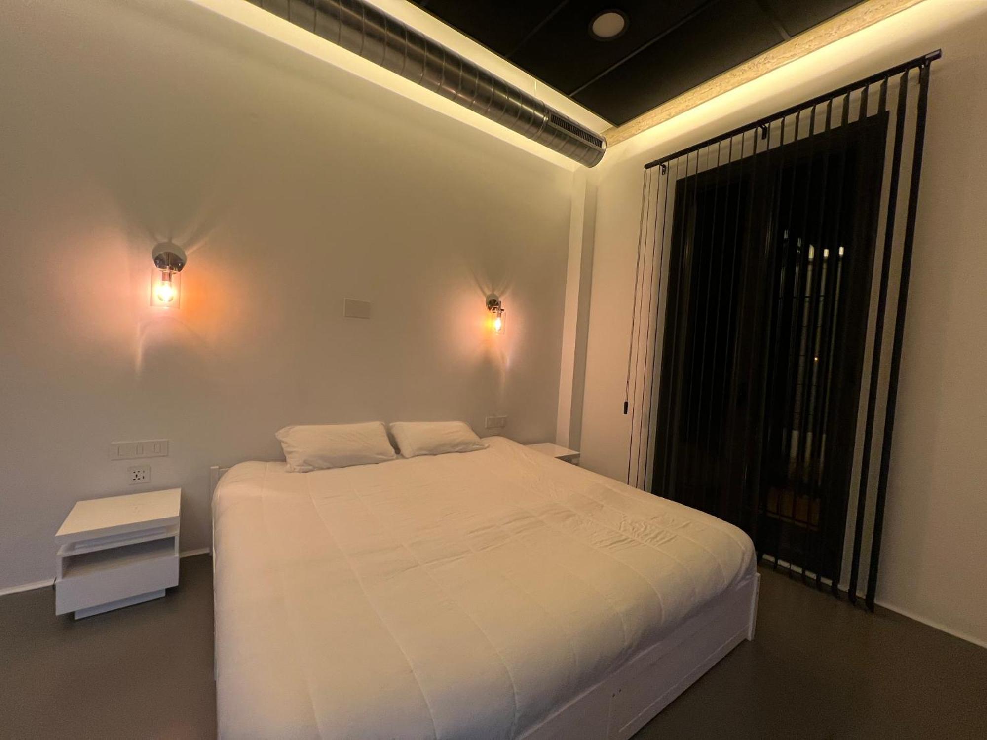 Apartamento One Bedroom, Bed, Sofa Bed, Home-office, Modern, Quiet, Fully Equipped, Powerful Ac, 300 Mbps Fibre, Washer And Dryer