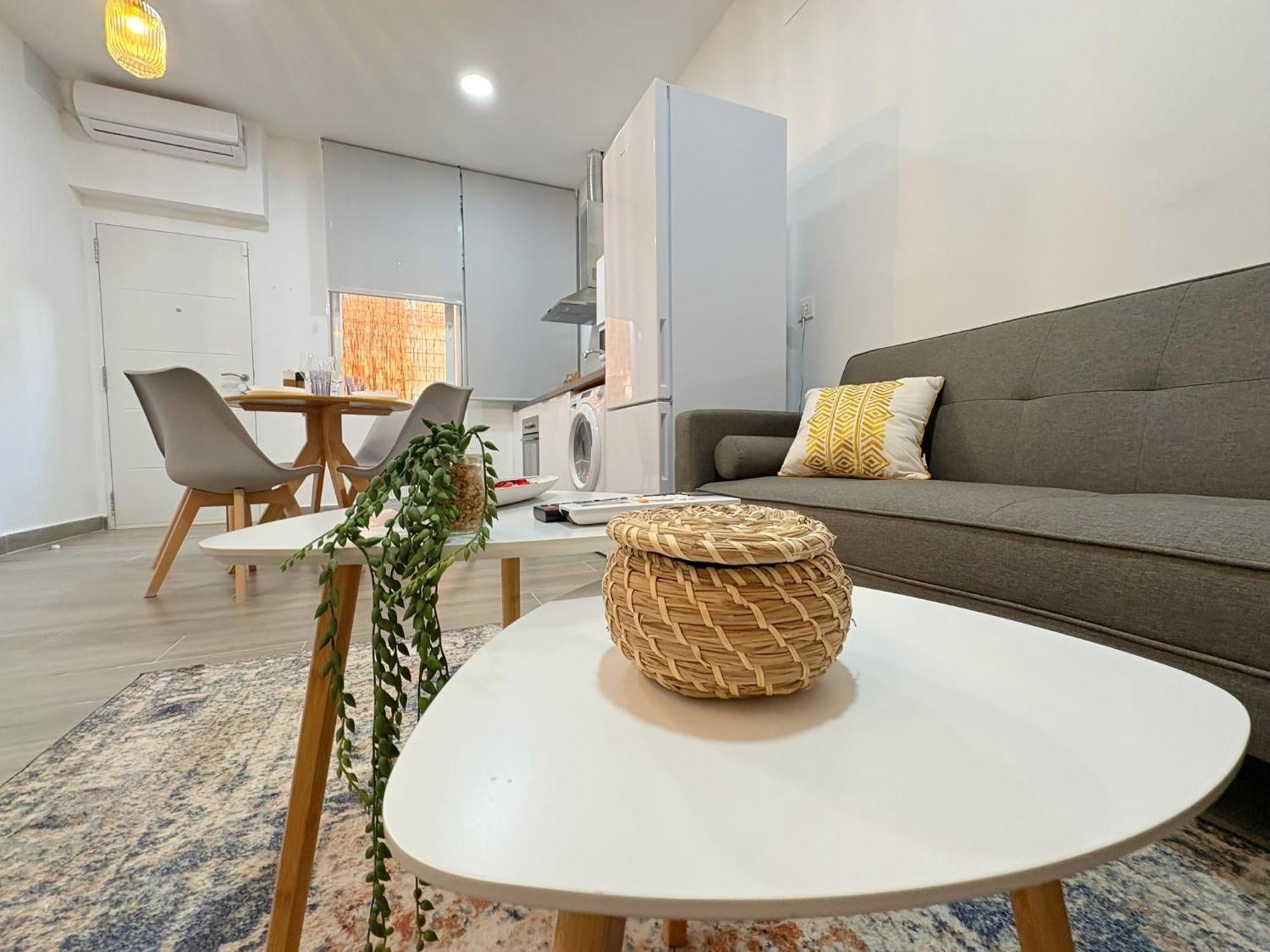 Apartment Estudio Maria Zambrano A Pasos De La Estacion