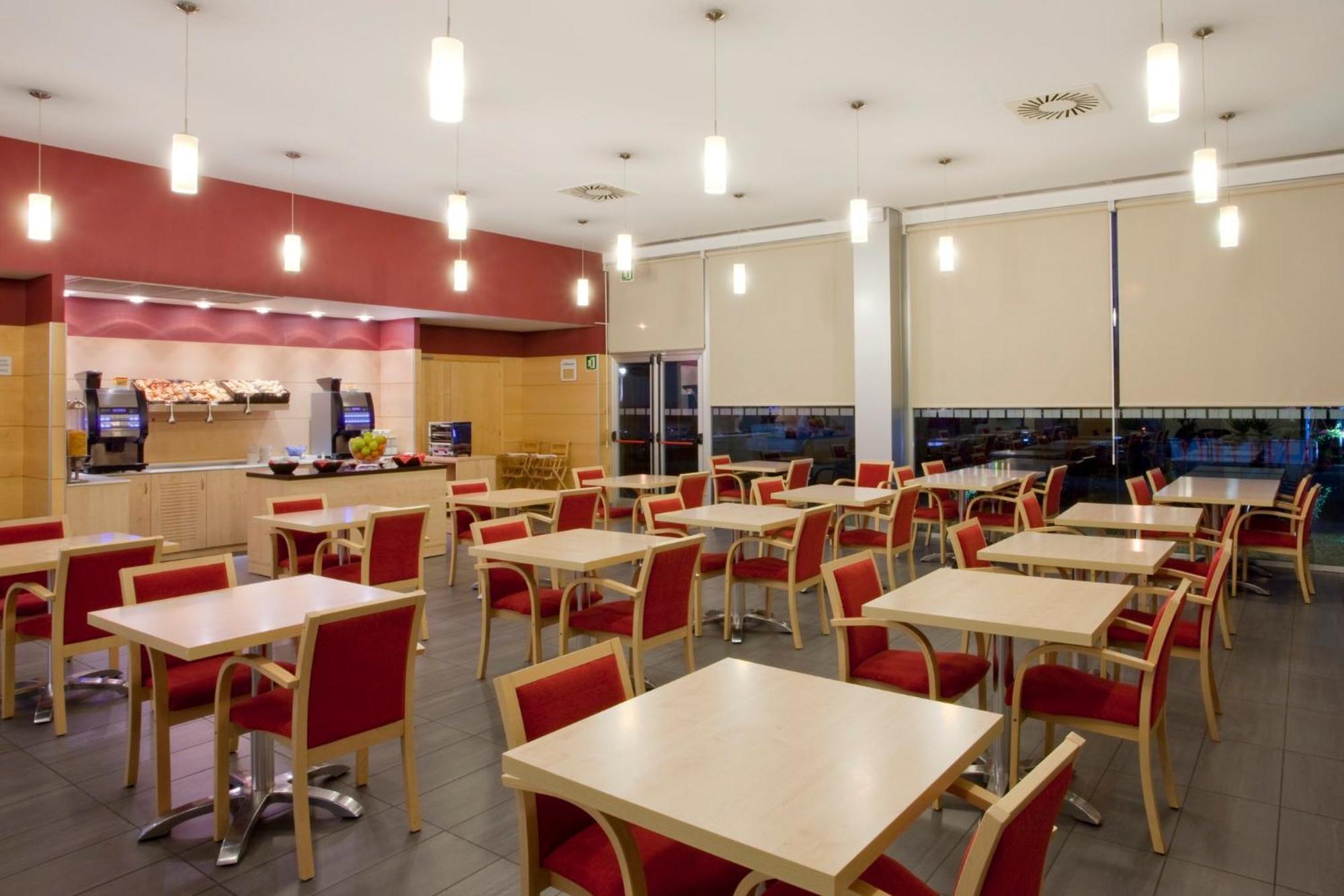 Express Airport By Ihg Hotel Malaga