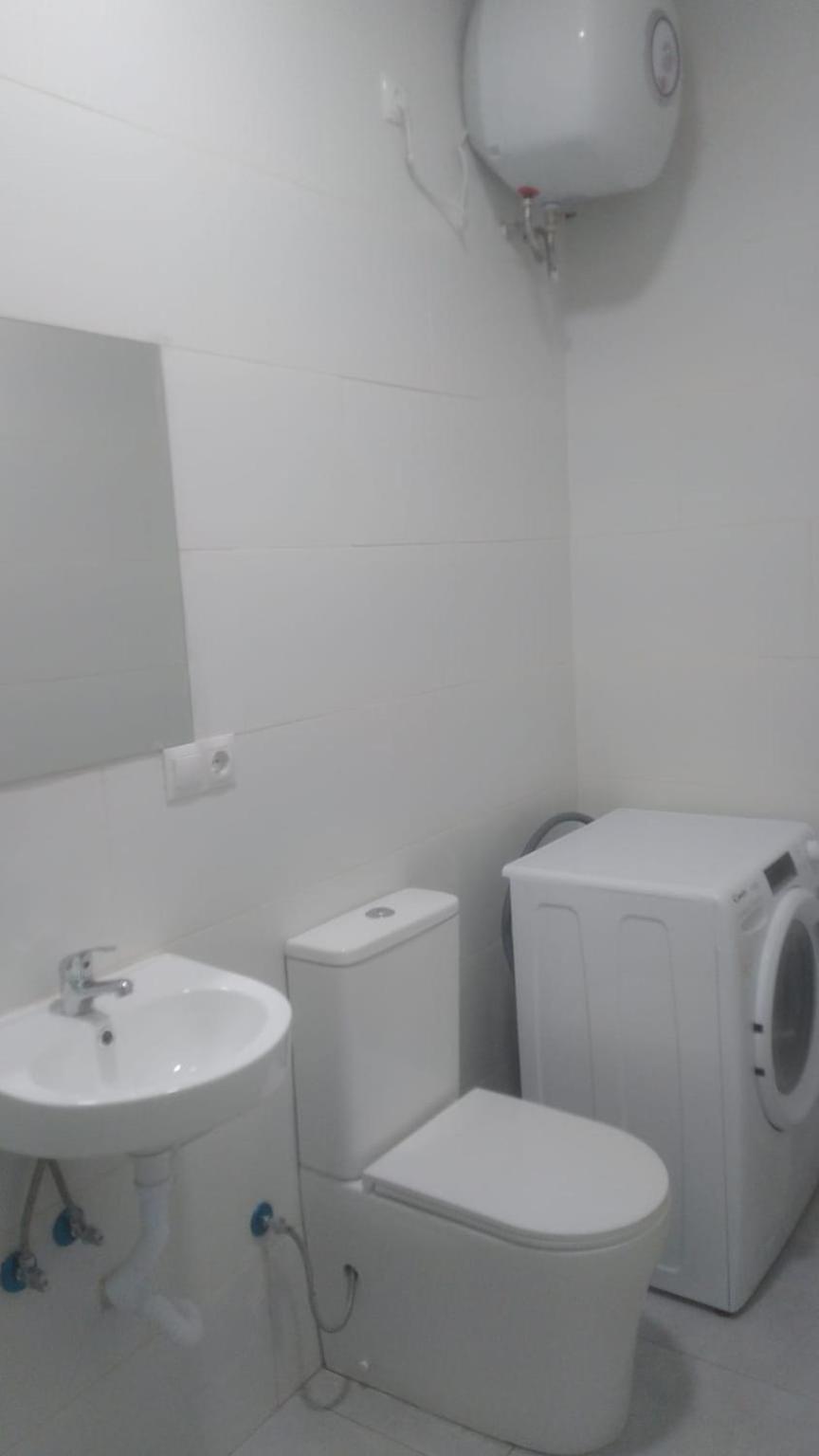 Estudio Encantador Cerca Del Carrefour Rosaleda 1 Appartement Málaga