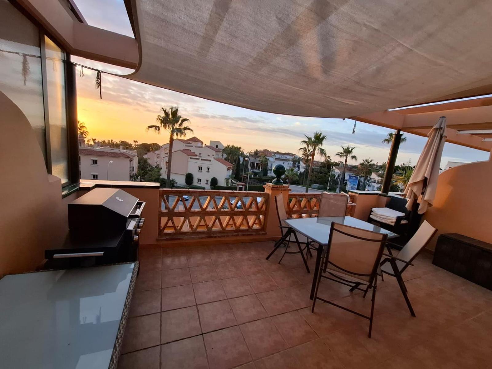 Altaloma Sunset Appartement *