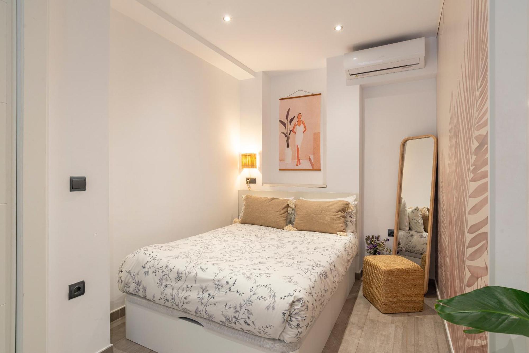 Andres Perez & Quiet Courtyard By Ele Apartamento *