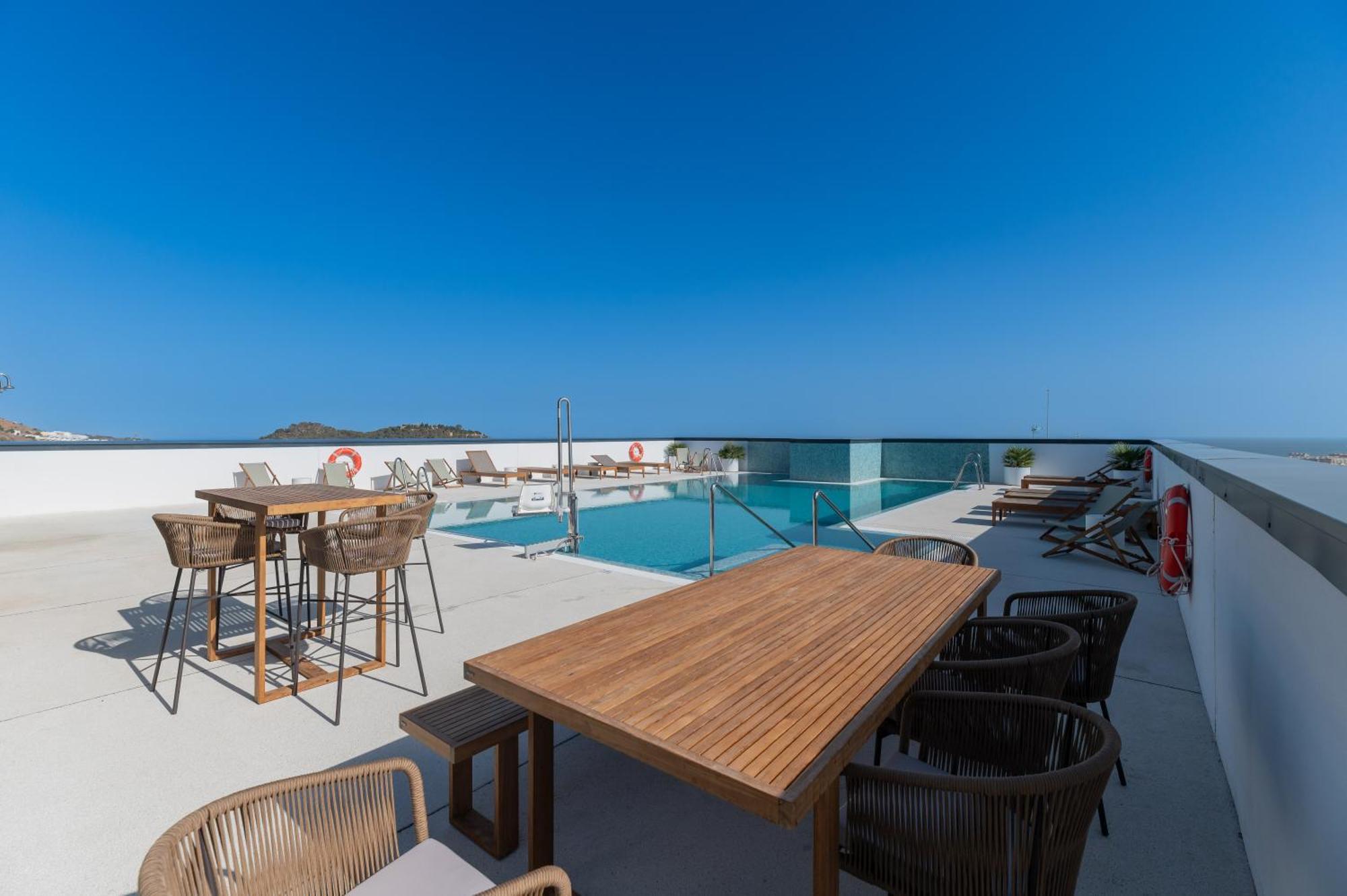 Xpce Urban 12 Skyline - Parking Free Apartamento