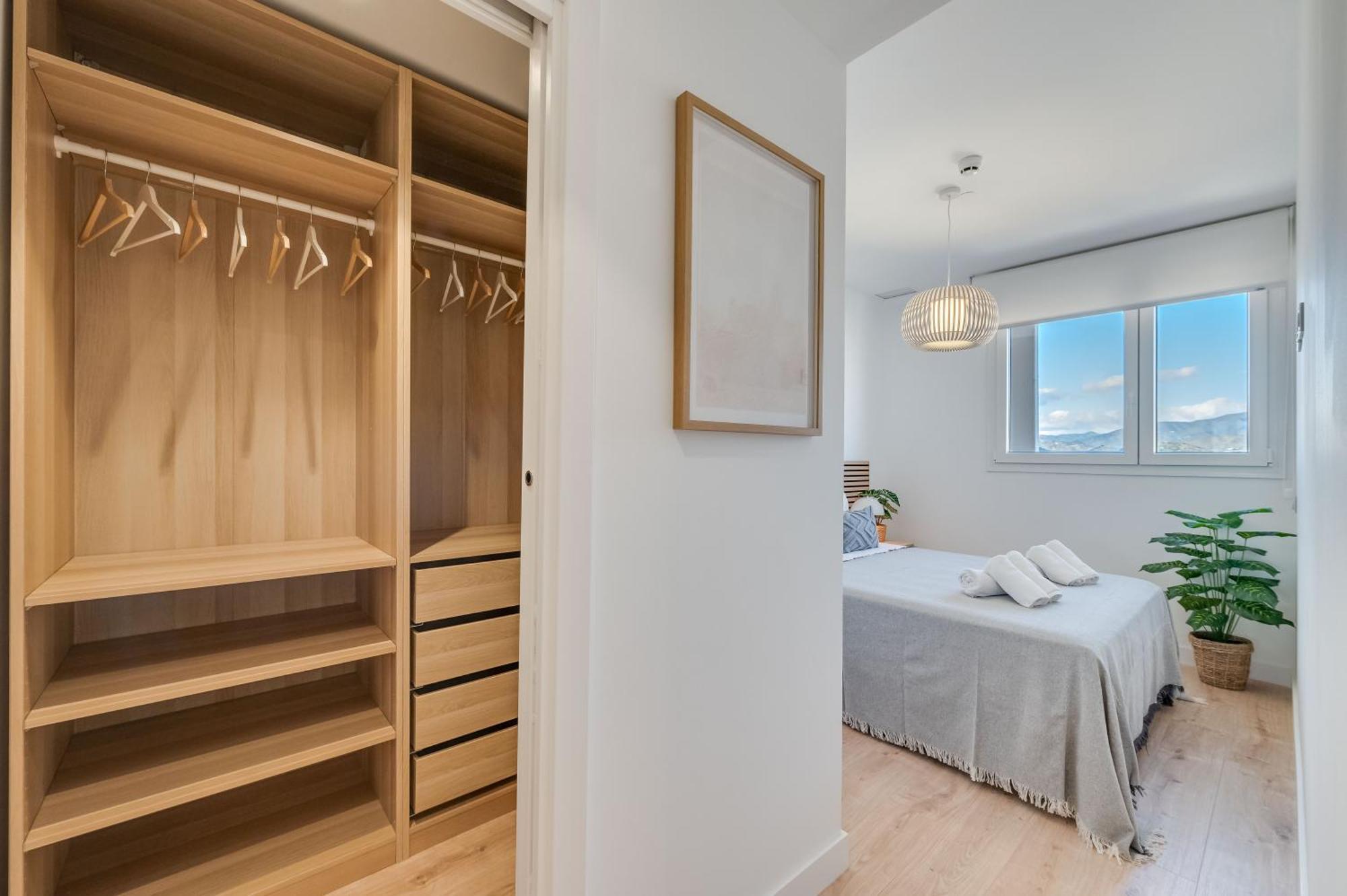 Xpce Urban 12 Skyline - Parking Free Apartment