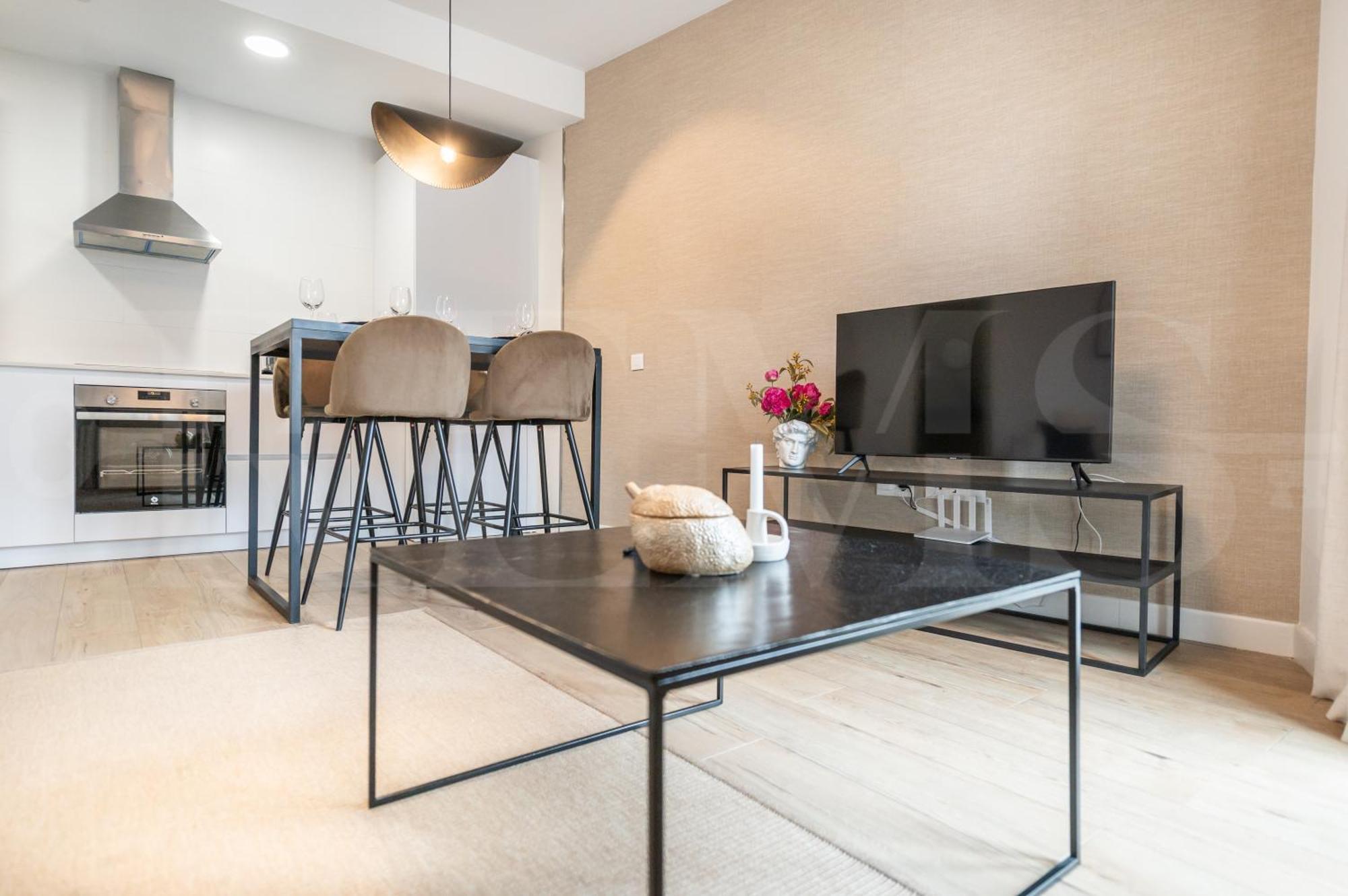 Apartment Comfortable Near The Center By Rems