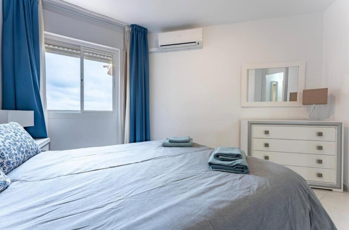 Apartment Ocean View By Holidays2rent Malaga