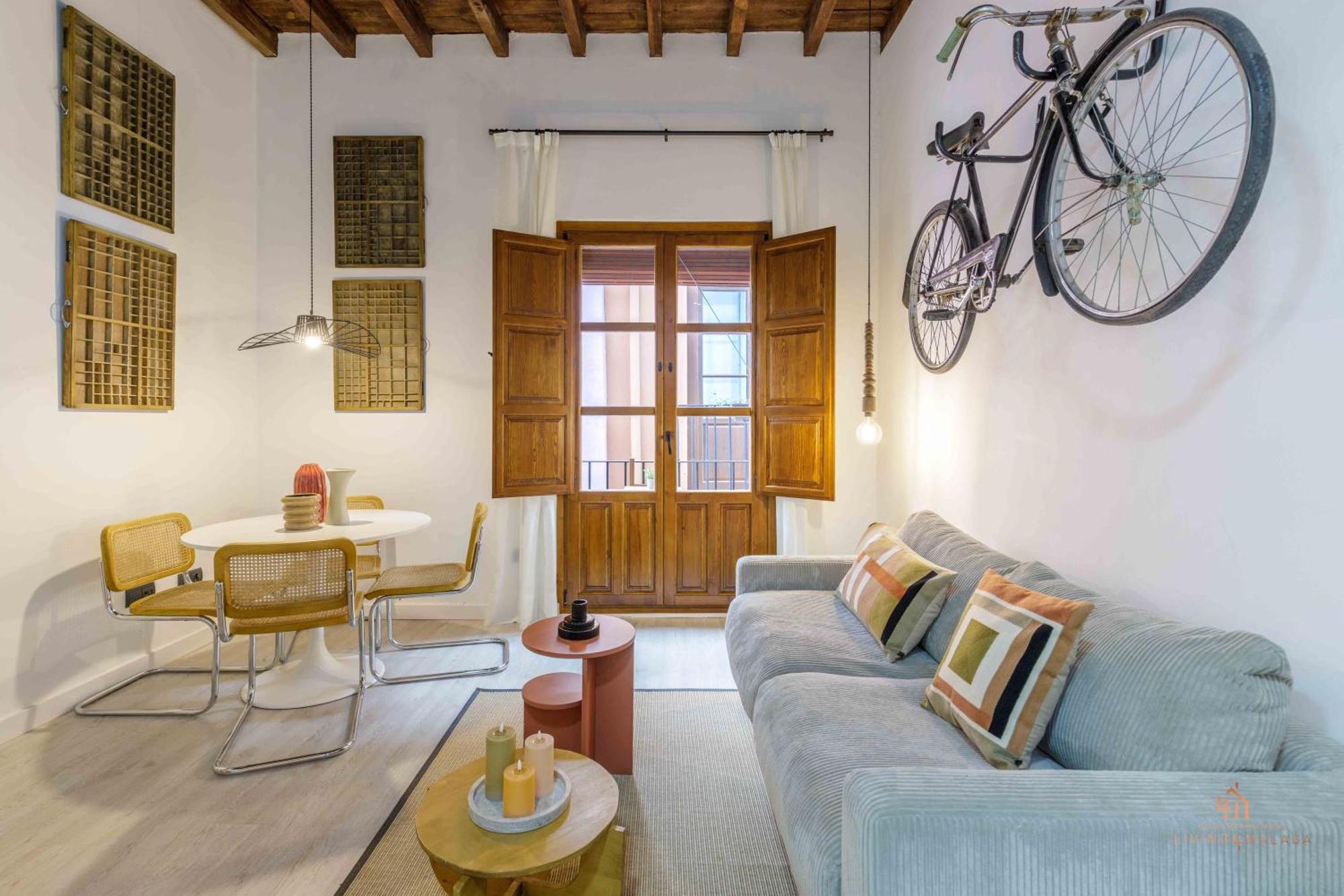 Apartment Living4malaga Rustic Chic