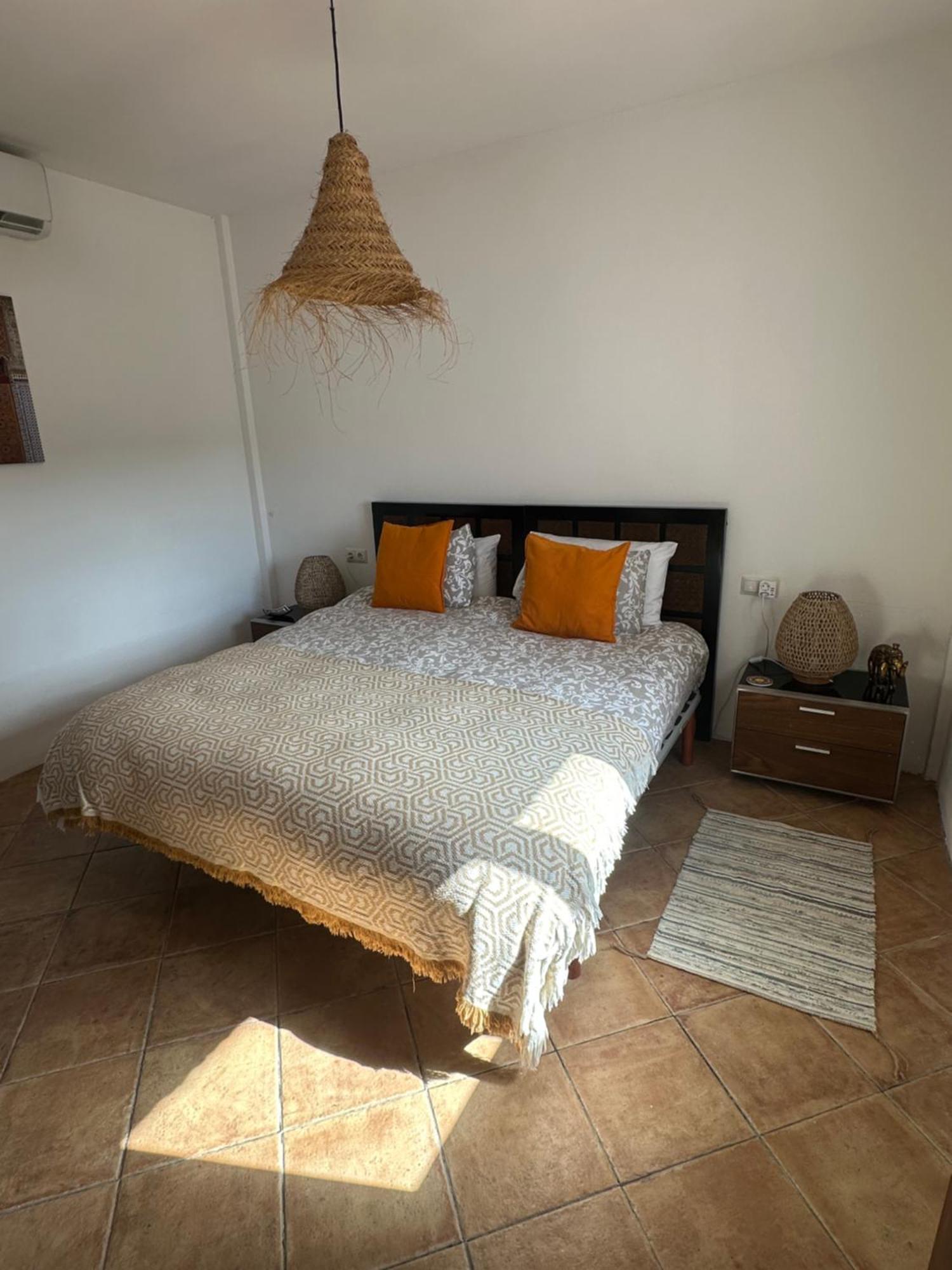 Azafran Málaga