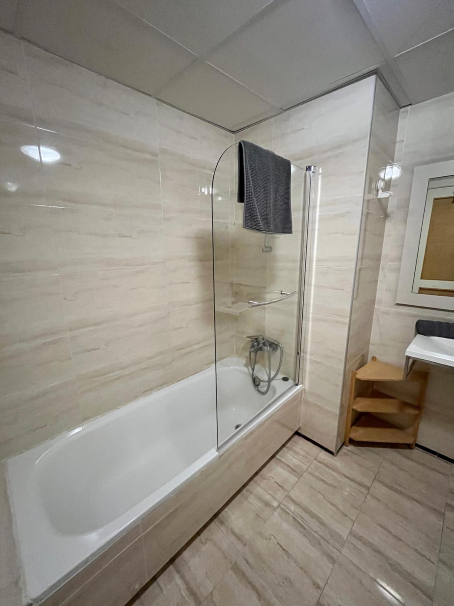 El Torcal Luxury With Free Parking Apartment Malaga