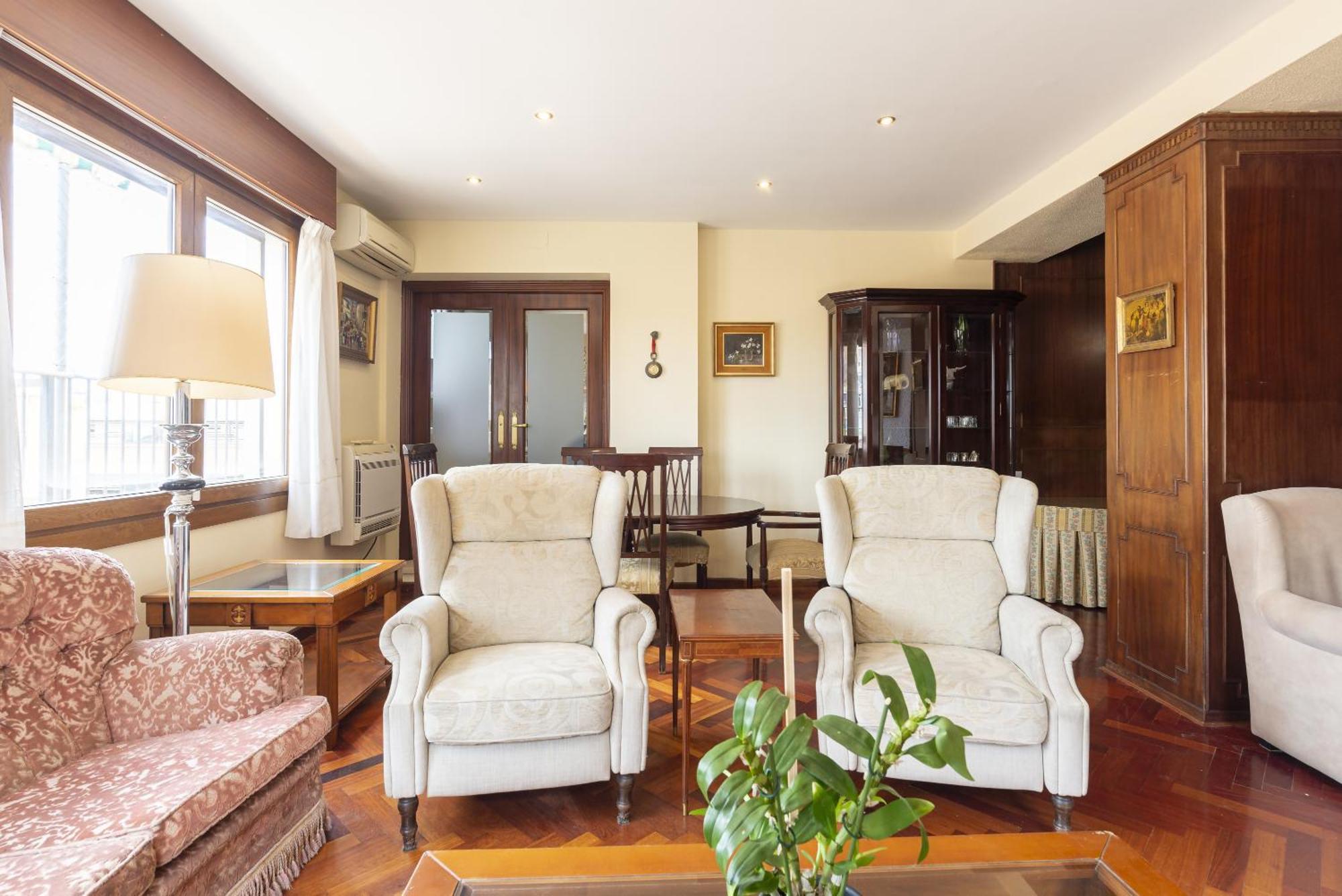 Gran Atico En El Soho De 7 Appartement