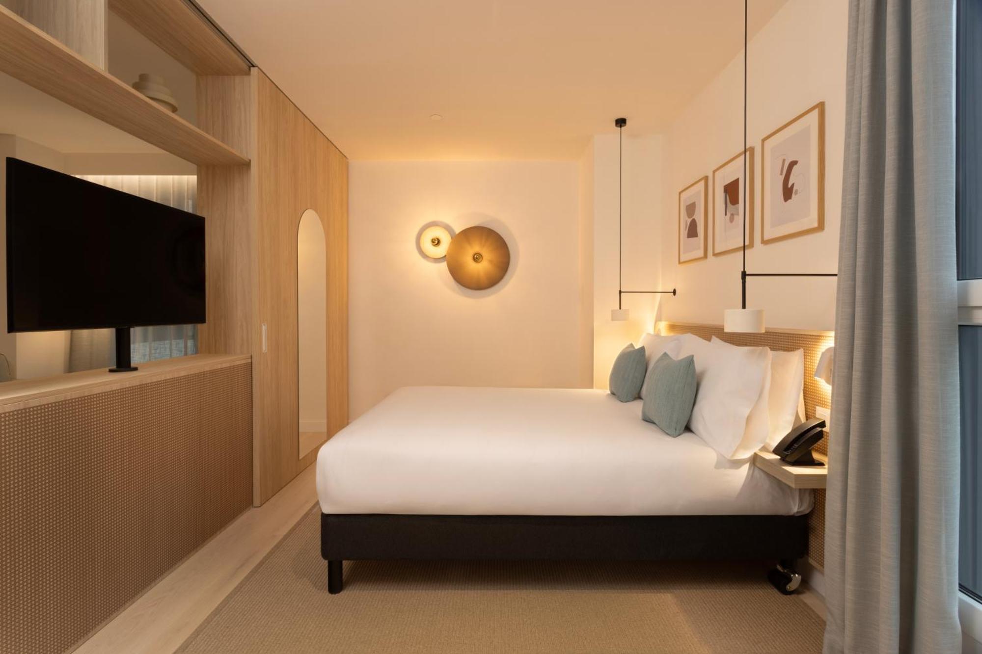 Hotel Staybridge & By Ihg
