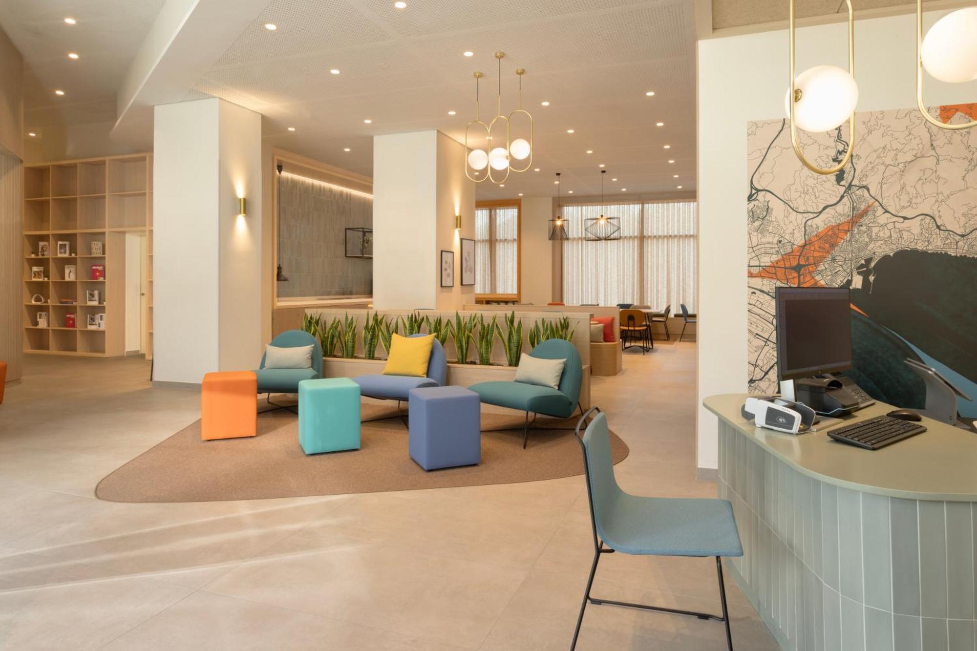 Staybridge & By Ihg Hotel Málaga