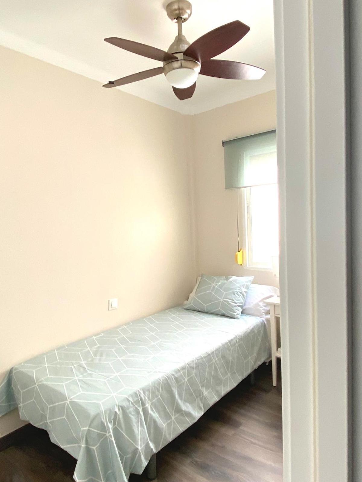 Apartment Apartment, 3 Bedrooms, Downtown Malaga