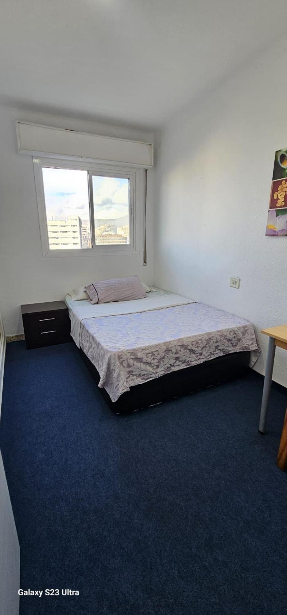 Privada Comoda Centro Vialia Estacion De Tren Maria Zambrano Y Tambien Cerca A La Playa Homestay