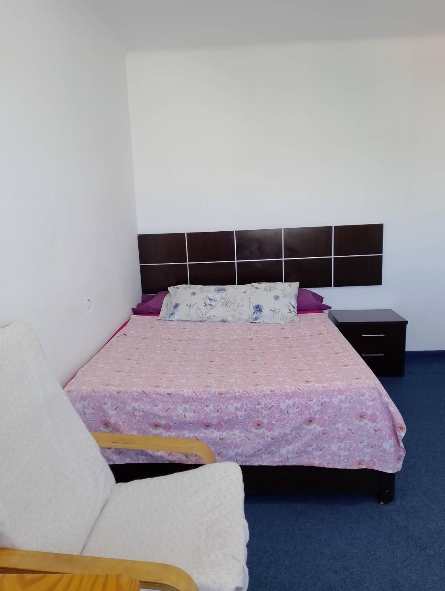 Homestay Privada Comoda Centro Vialia Estacion De Tren Maria Zambrano Y Tambien Cerca A La Playa *
