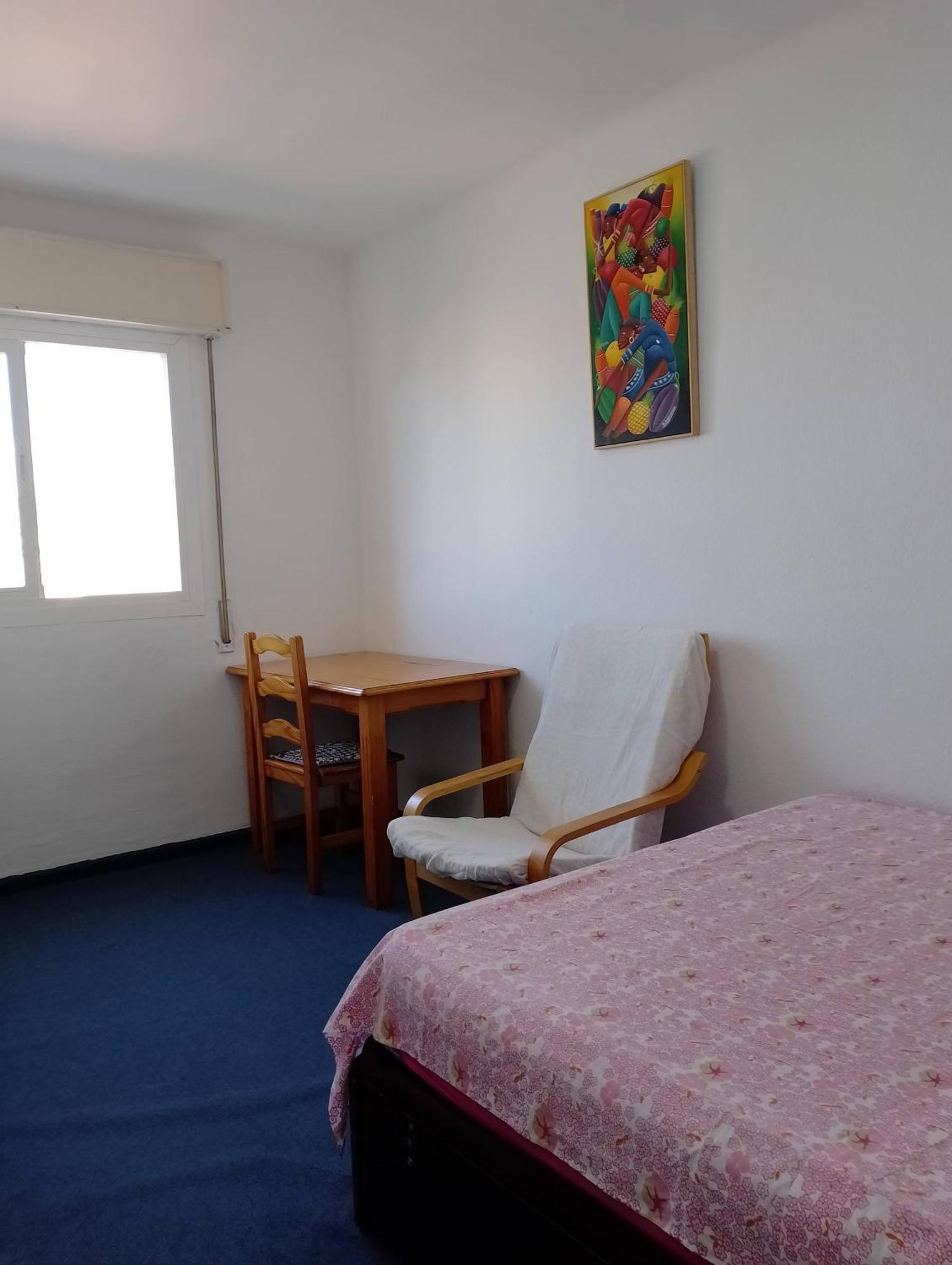 Privada Comoda Centro Vialia Estacion De Tren Maria Zambrano Y Tambien Cerca A La Playa Homestay *