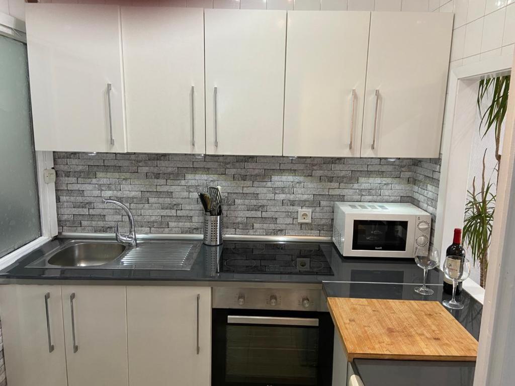 2 Bedroom Apartment, Torrenueva, La Cala De Mijas Malaga