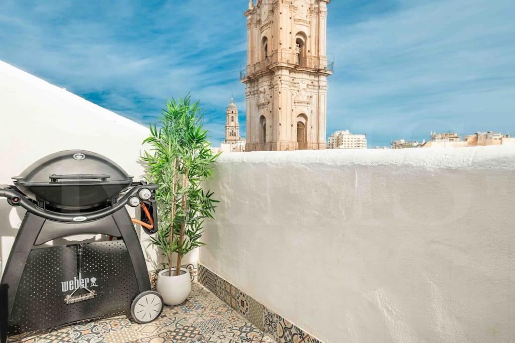 Private Terrace, Barbecue & Cathedral View By Rems Apartment *