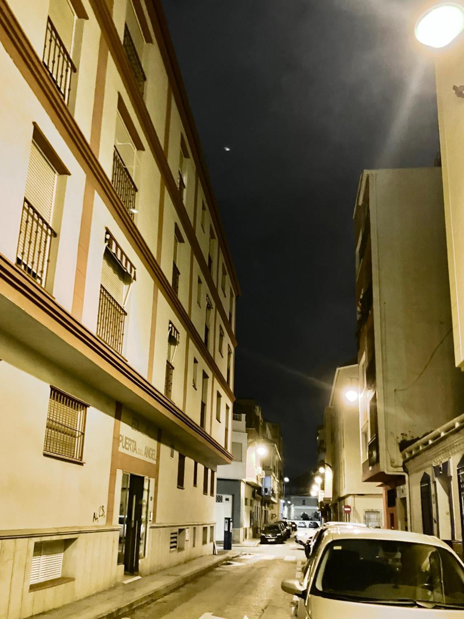 Maravilloso Centrico De 70m2, Jardin Propio 40m2 Con Piscina Ninos Y Parking Opcional