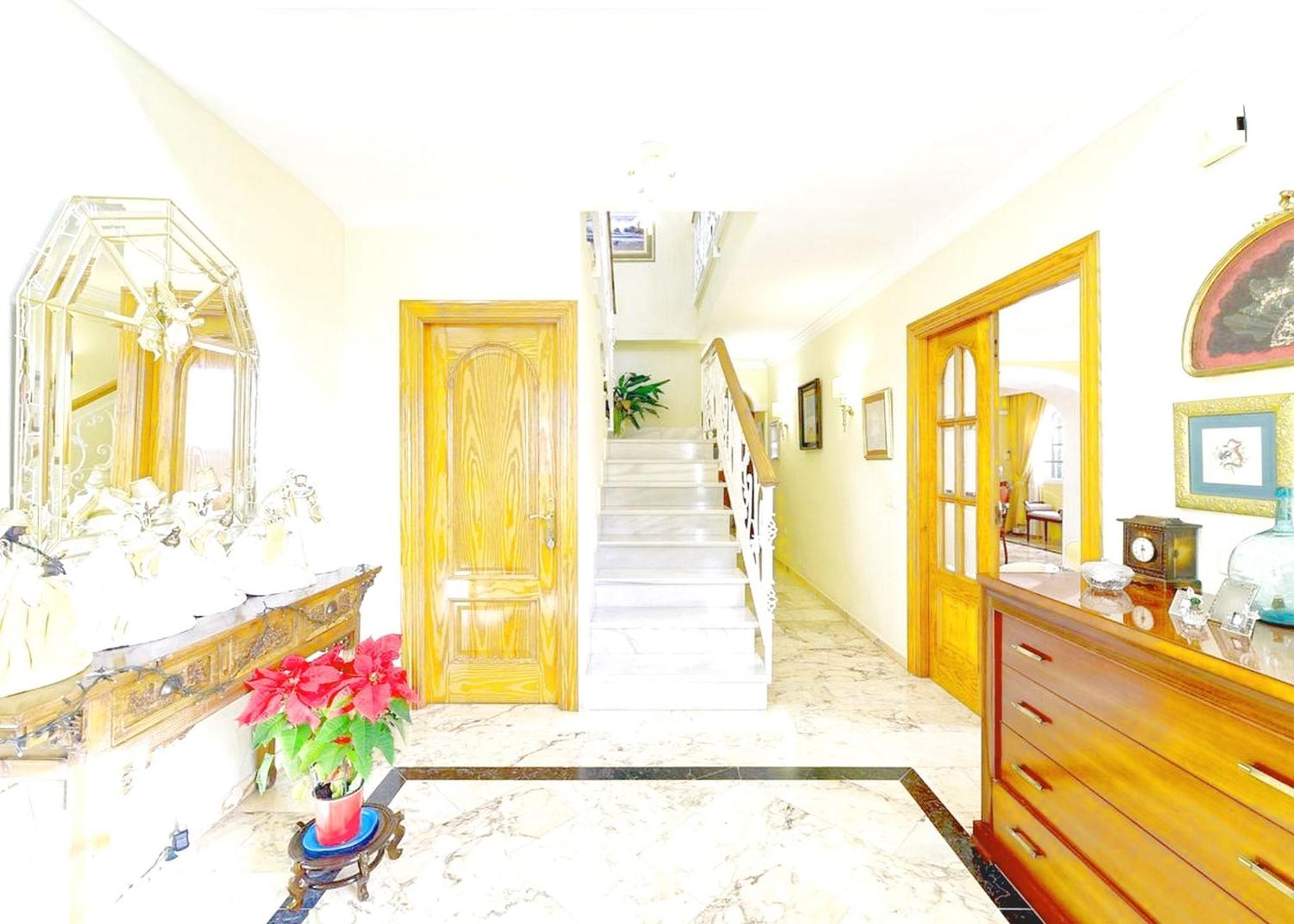 Impeccable Summer Family House *