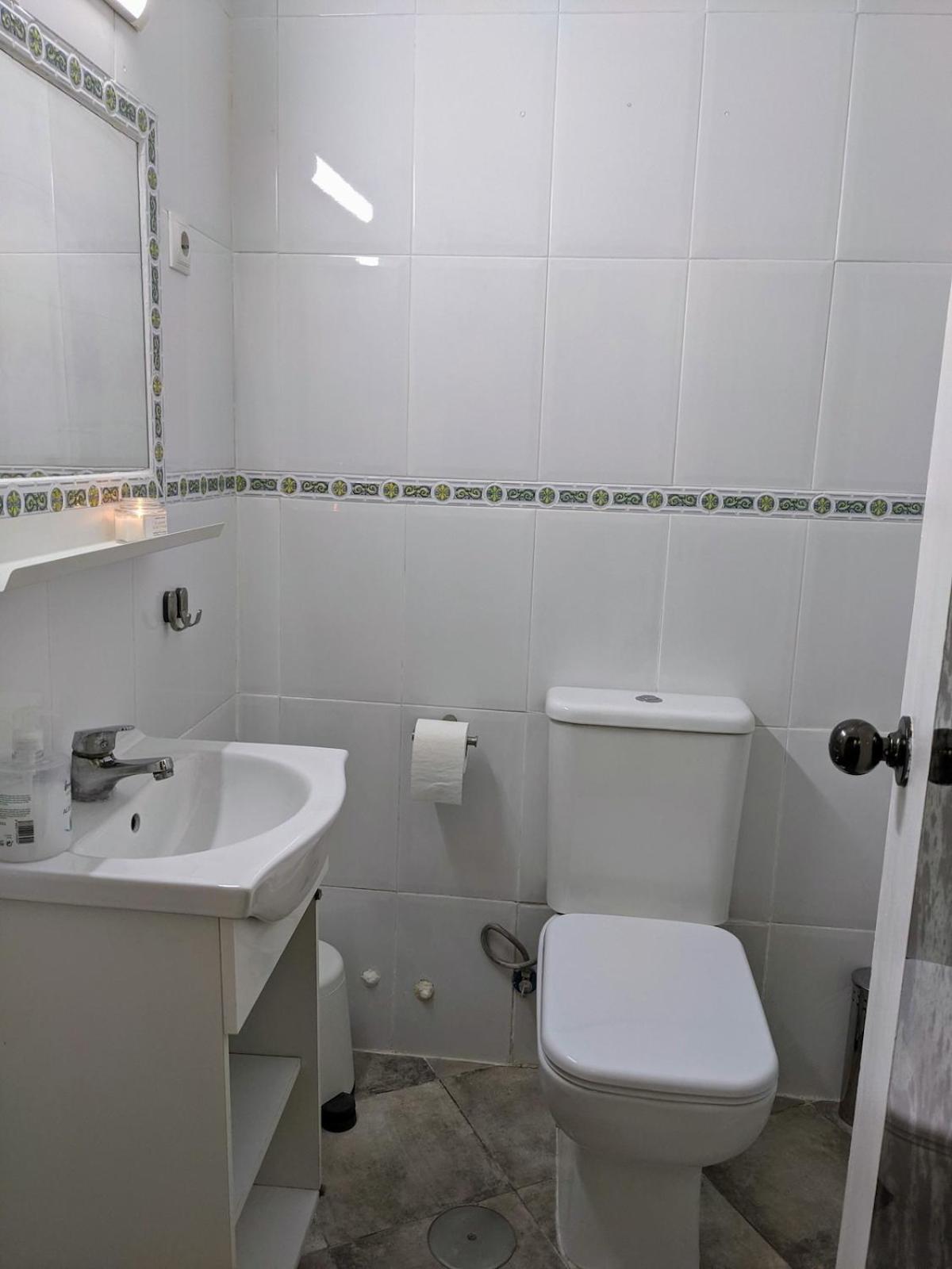 Townhouse With Amazing Rooftop Terrace Malaga