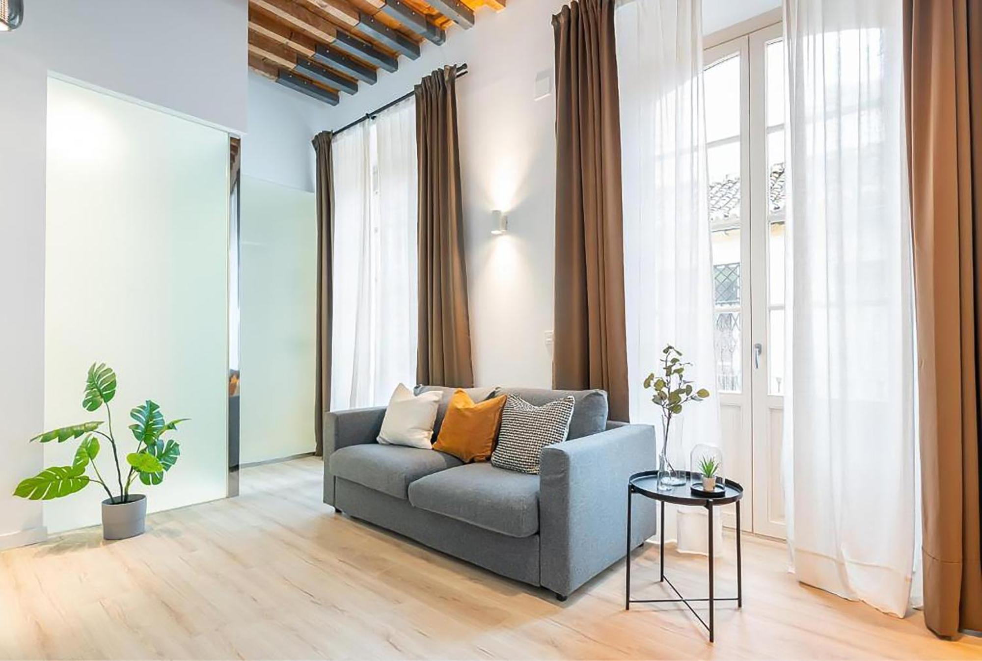 Feelathome Conde Apartment Malaga