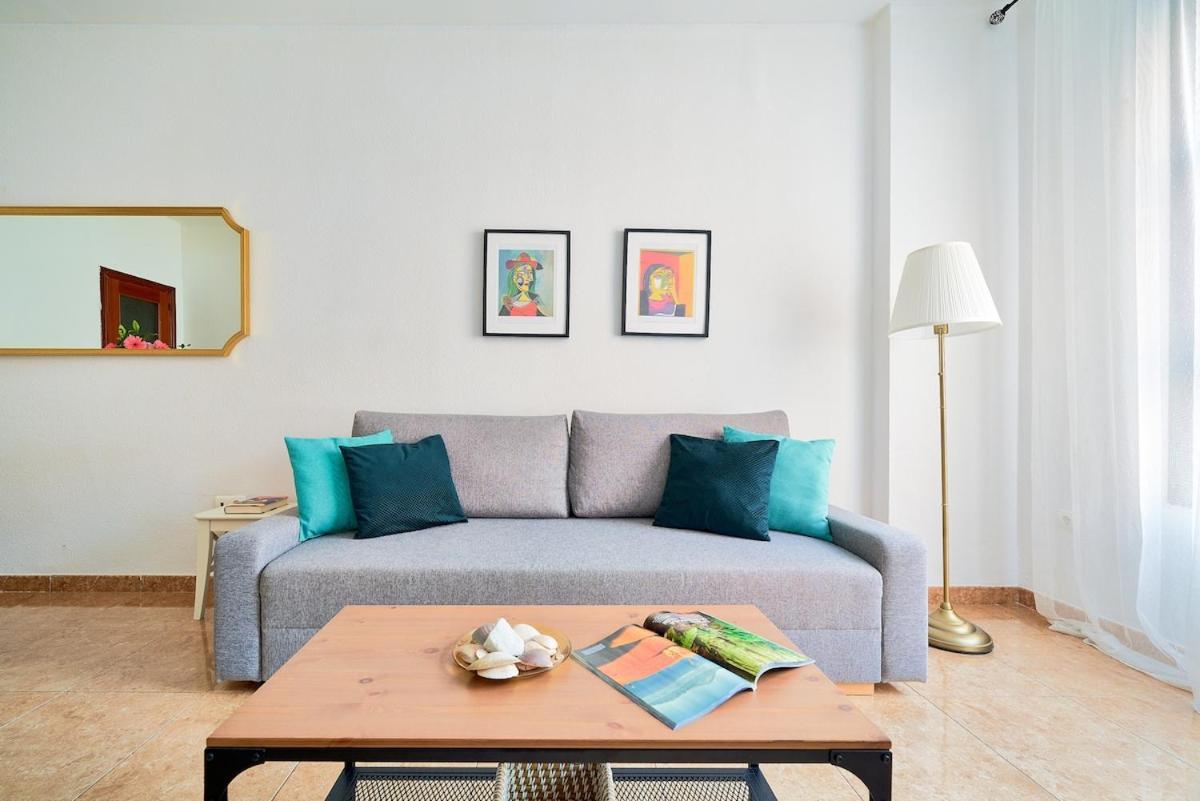 Urban Oasis In Historic Apartment