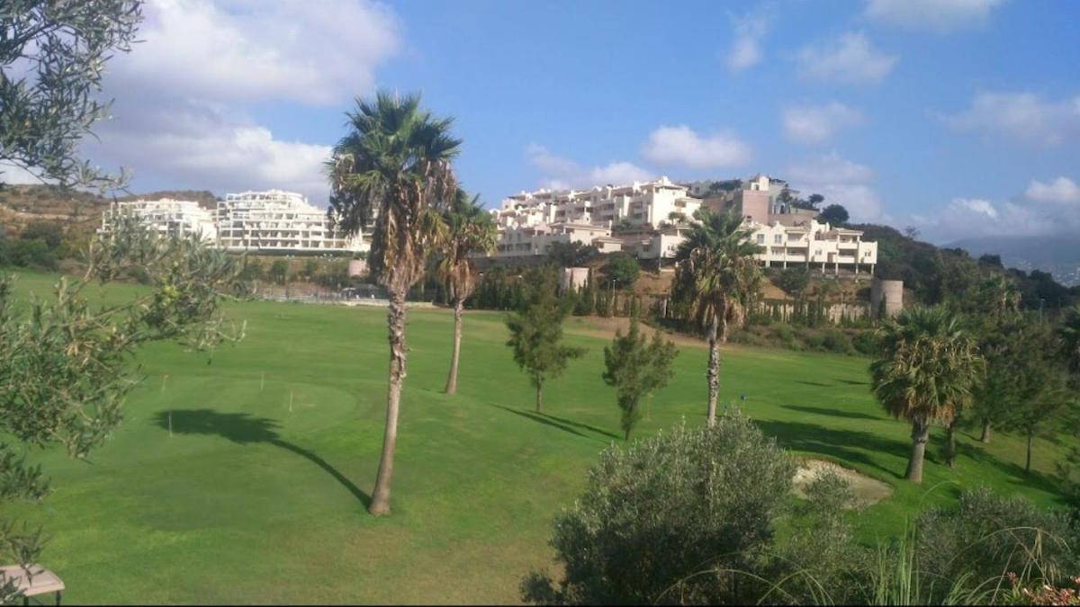 Dreamhomesbymaria New Modern Next To Golf With Wifi Apartment *