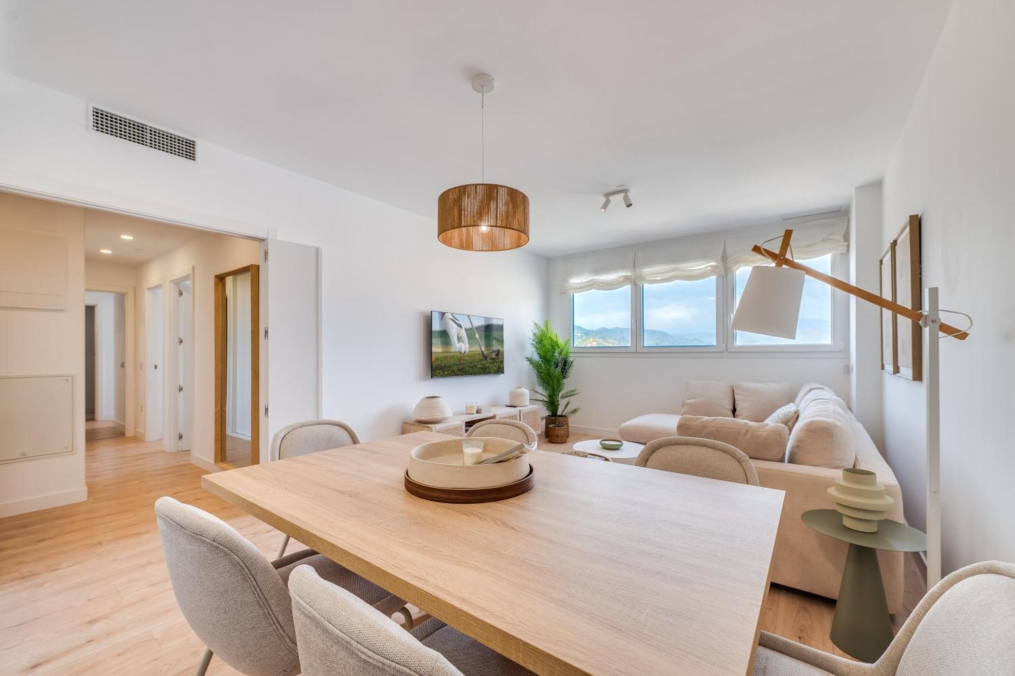 Sky Urban Tower Apartment Malaga
