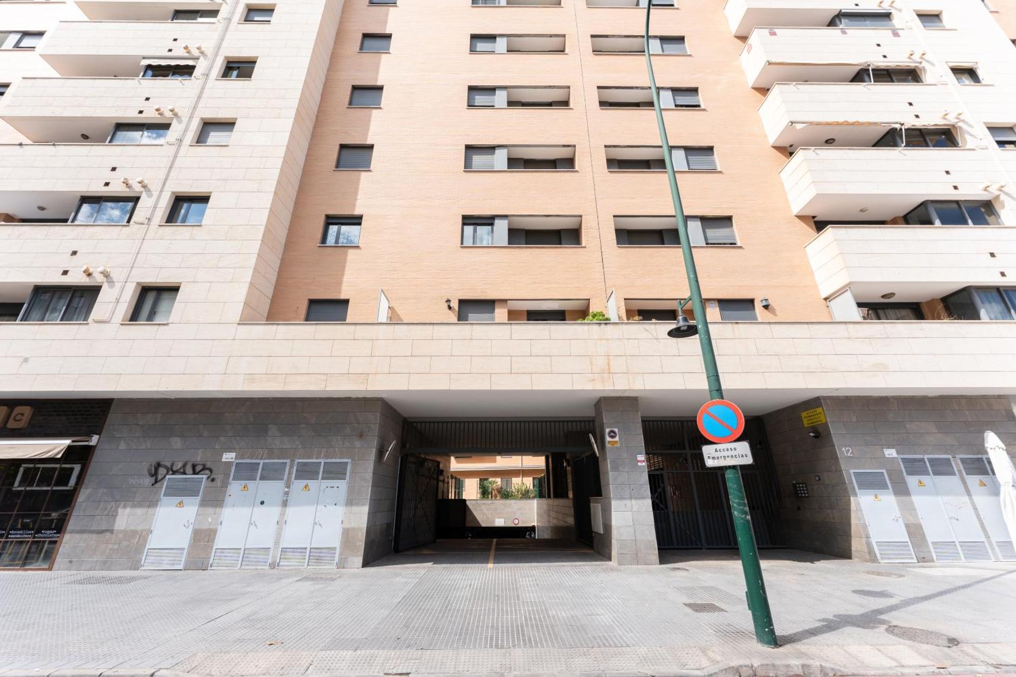 Maria Zambrano Center & Parking Málaga
