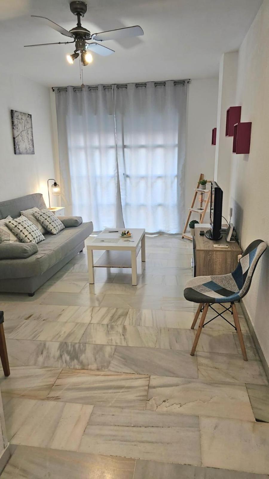 Apartment Ideal One Bedroom Center
