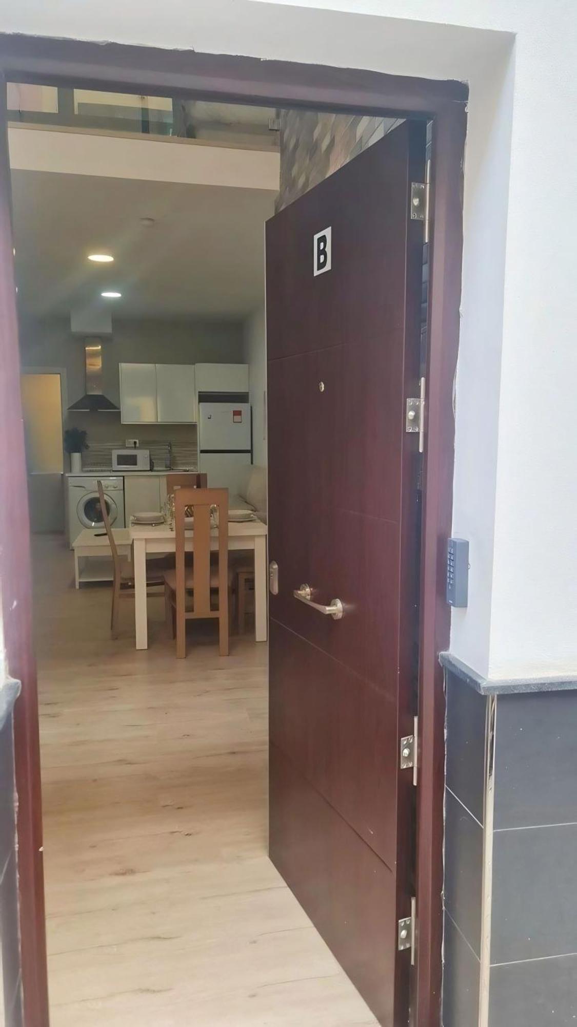 Duplex Huelin Ii & Apartamento Málaga