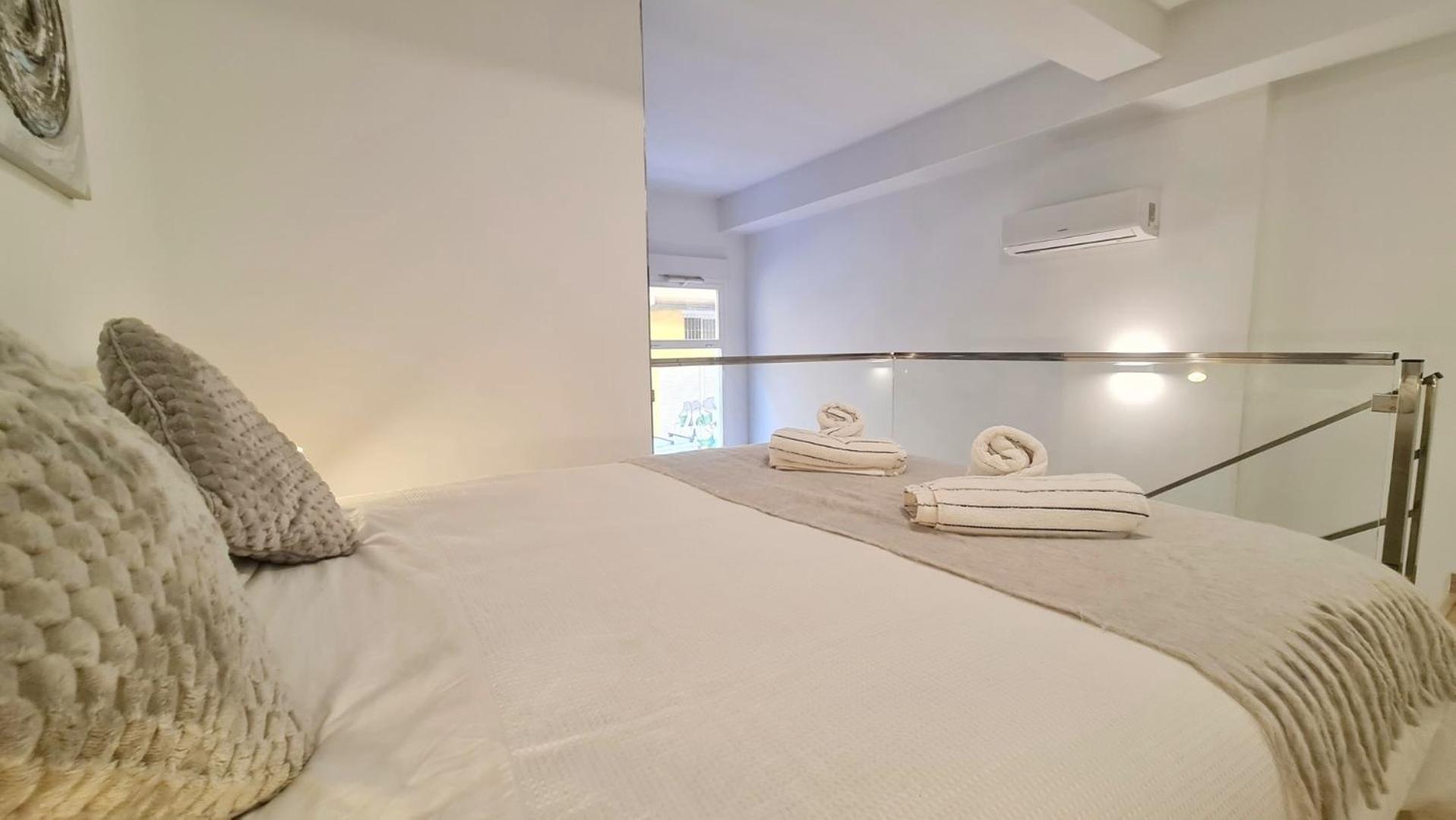 Apartamento Duplex Huelin Ii & Málaga