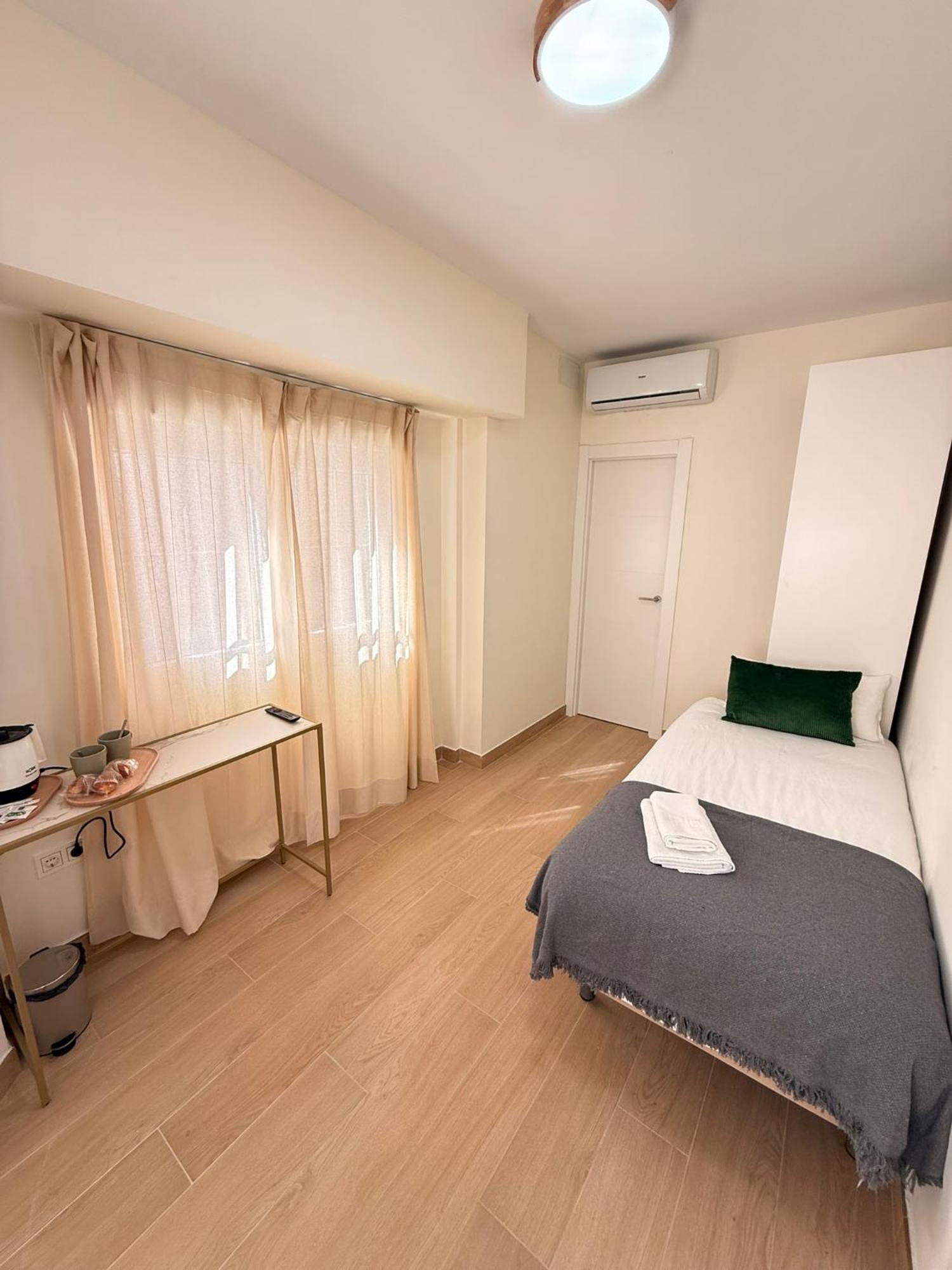 Ola Guest house Malaga