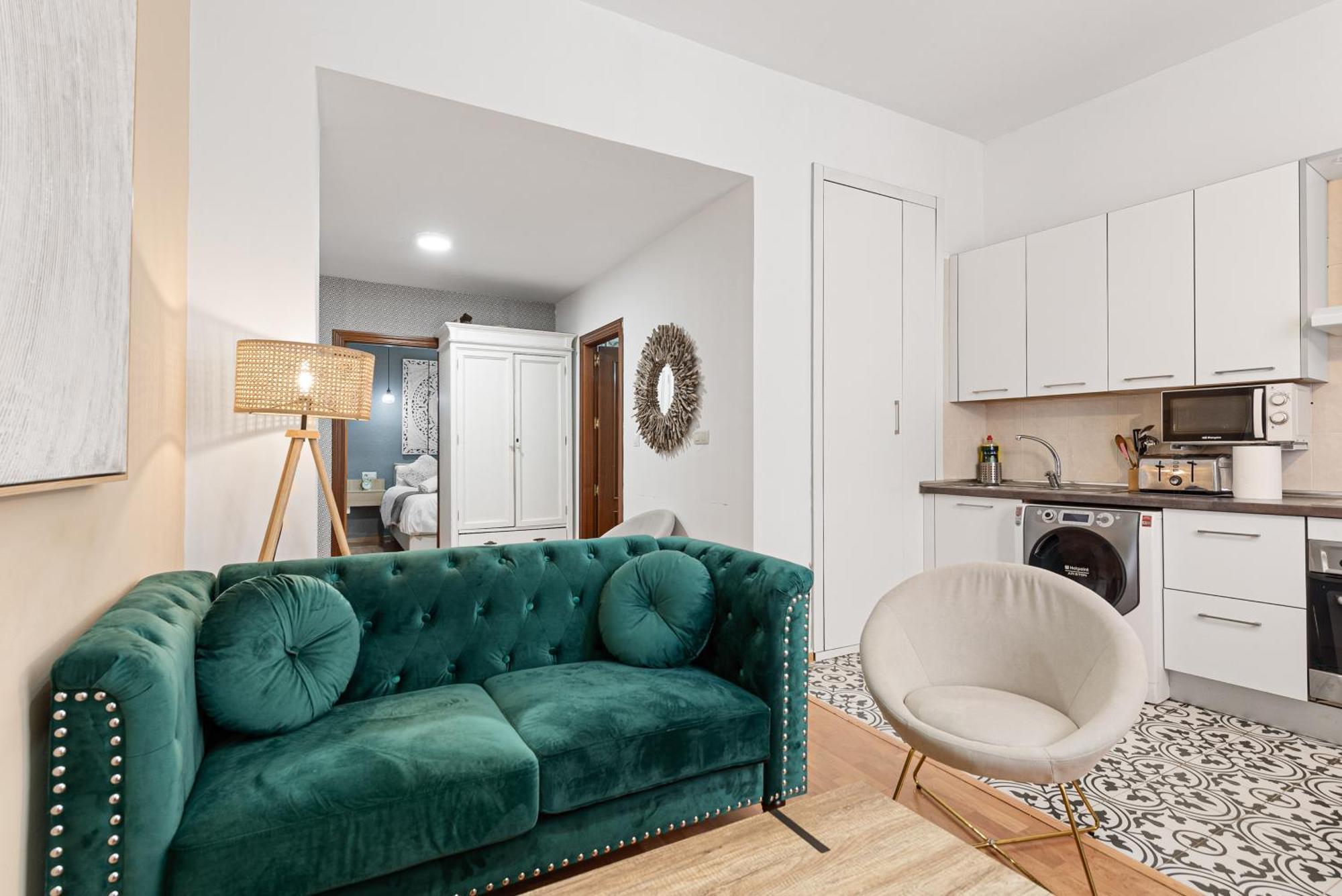 Urbanchicmalaga 2bedroom Oasis In Historic Centre Apartment Málaga