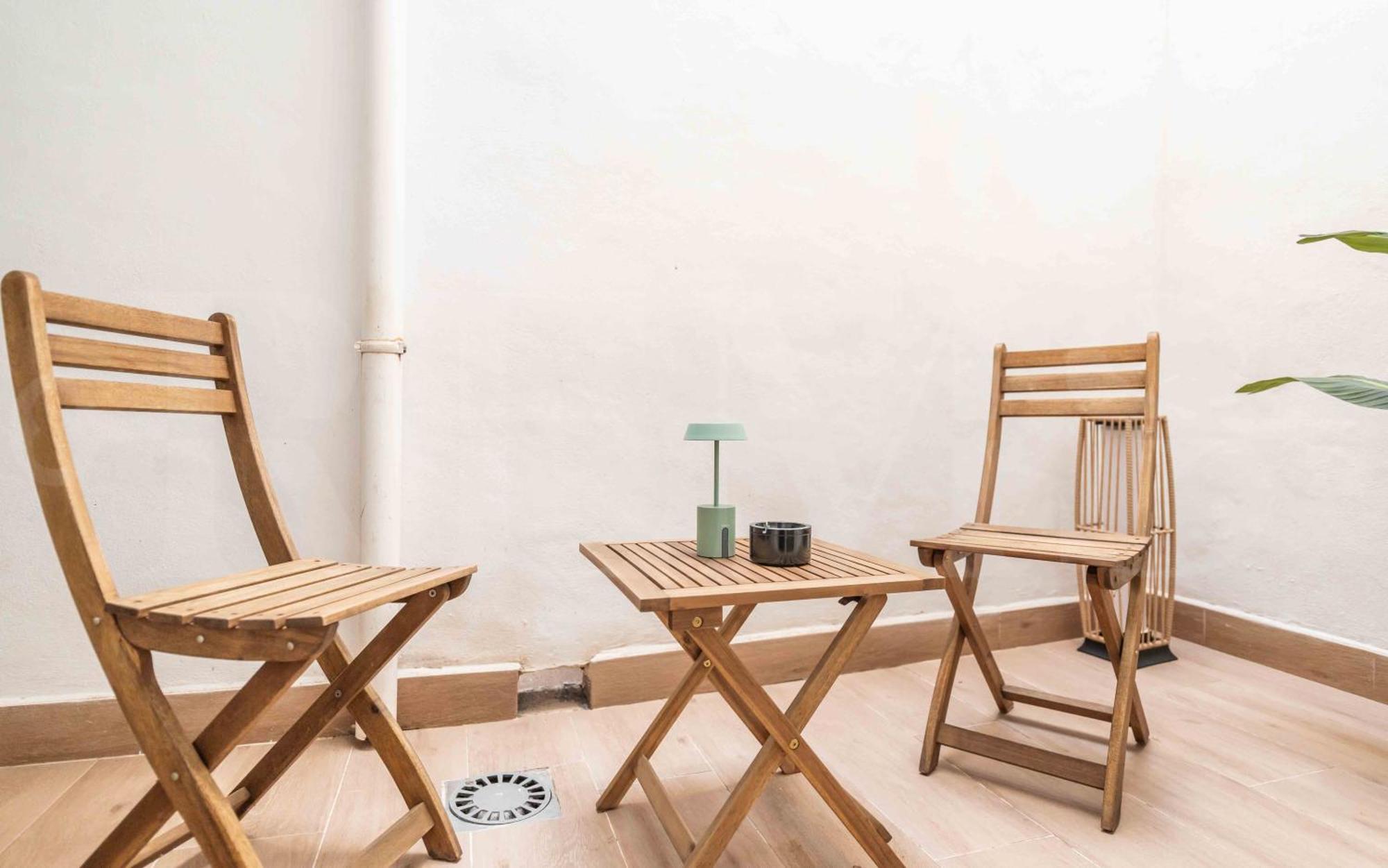 Appartement Peaceful With A Private Patio By Rems