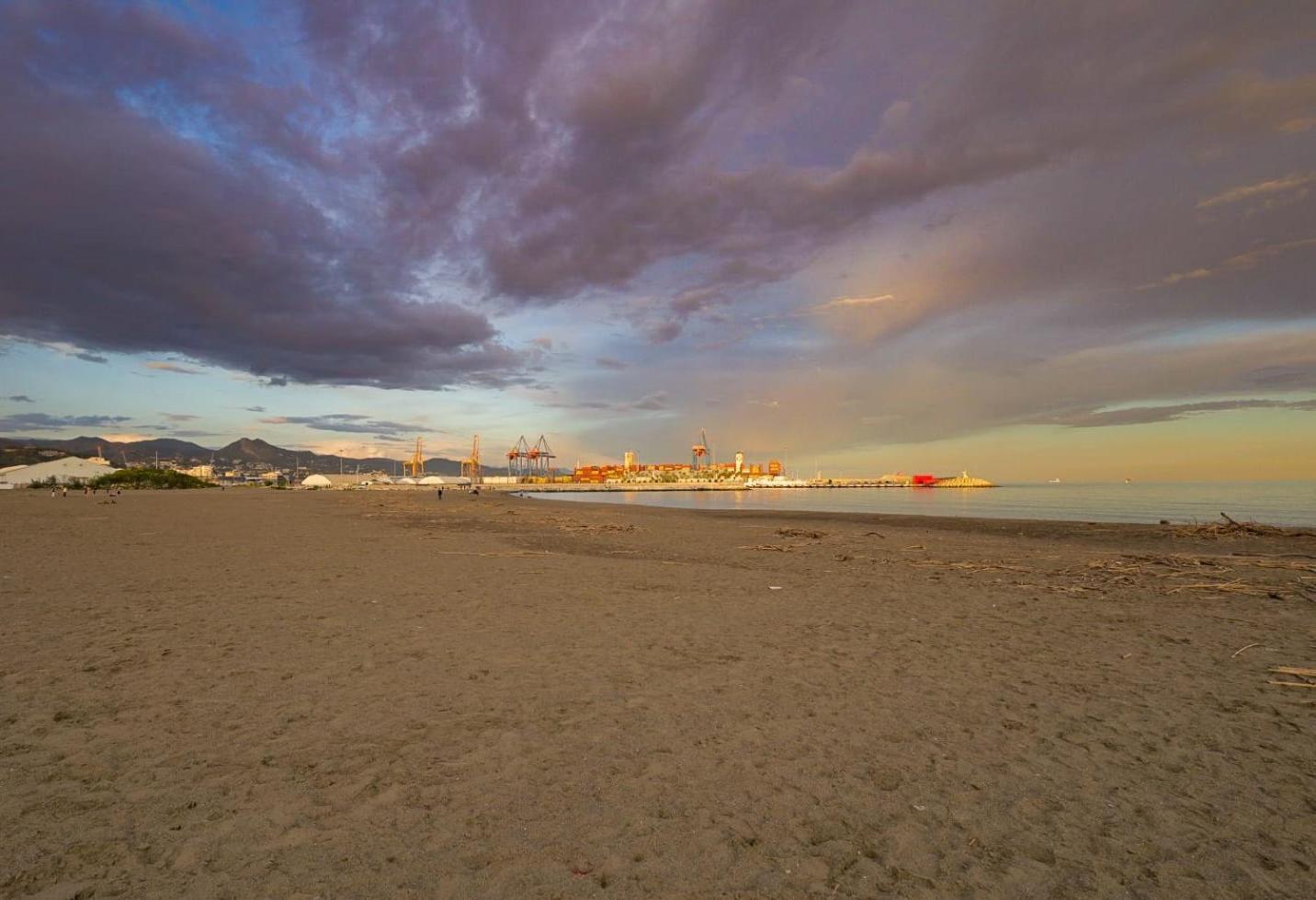 Mar De La Abadia Shared *