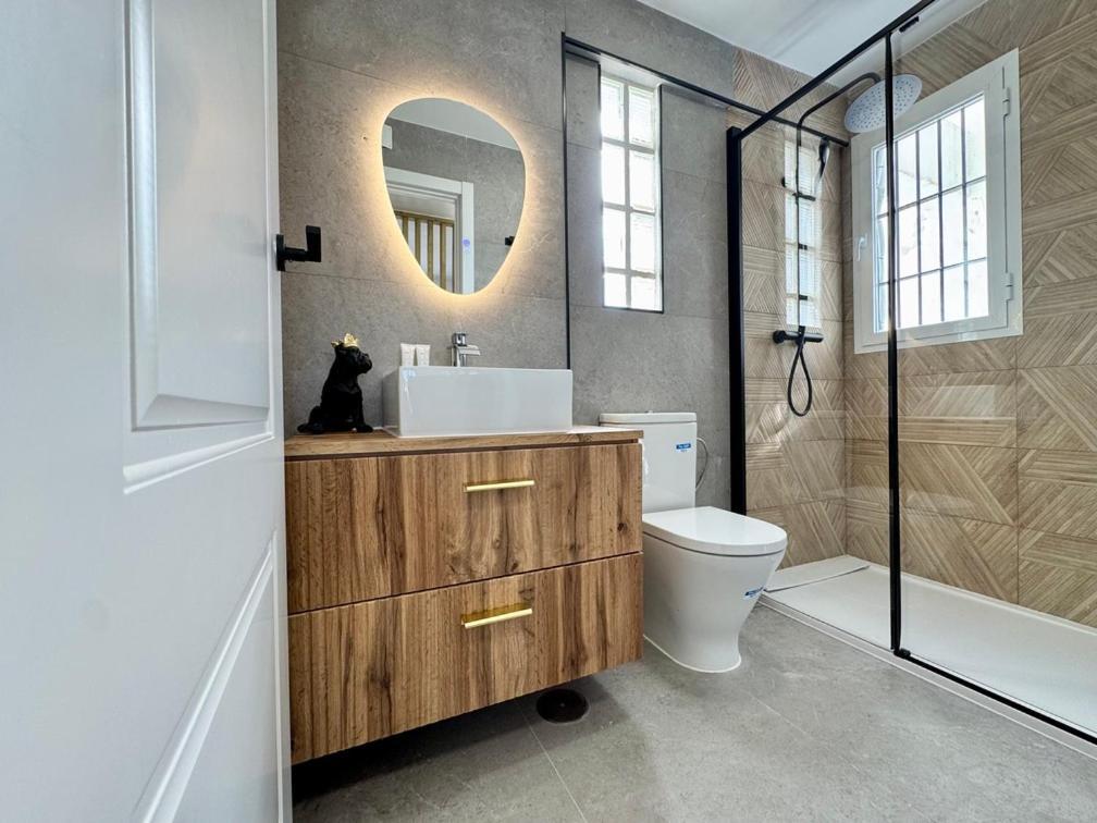 Elegance In The Heart Of Apartment