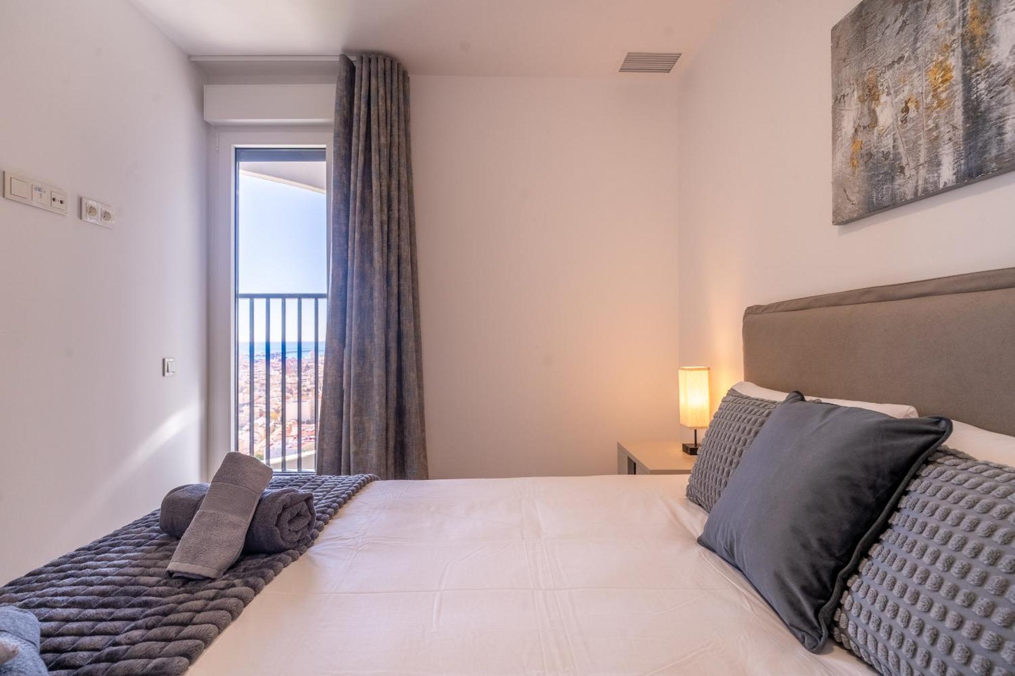 Xpce Urban 15 Skyline - Parking Free Apartment Malaga