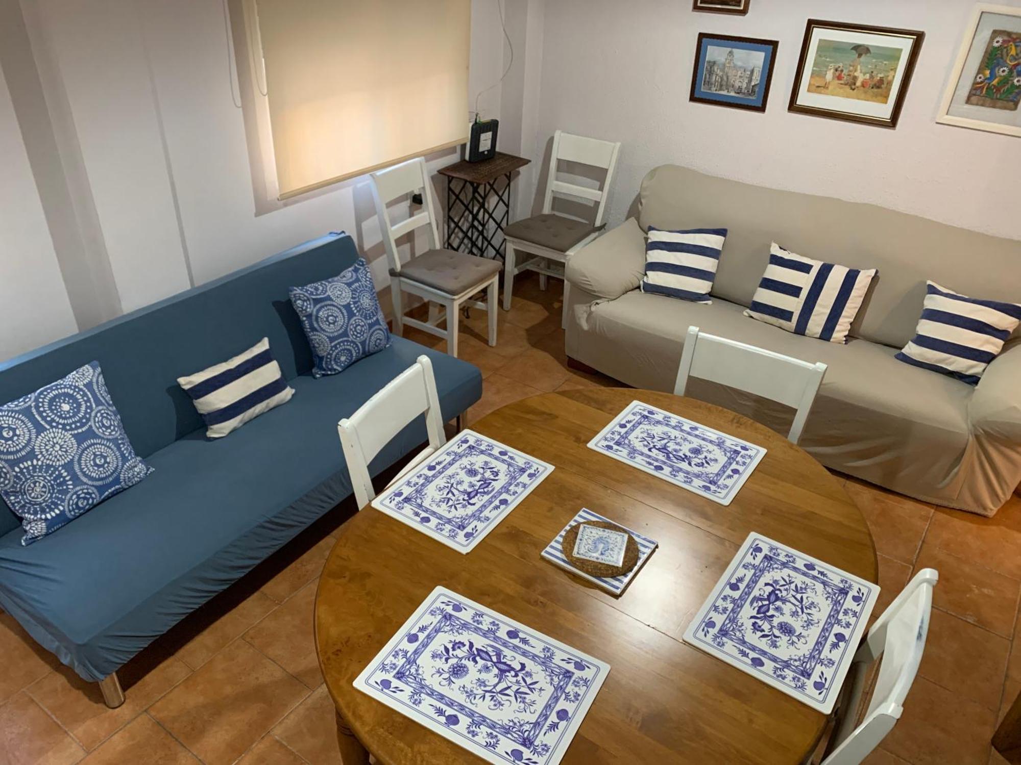 Calle Quitapenas 37 Holiday home *