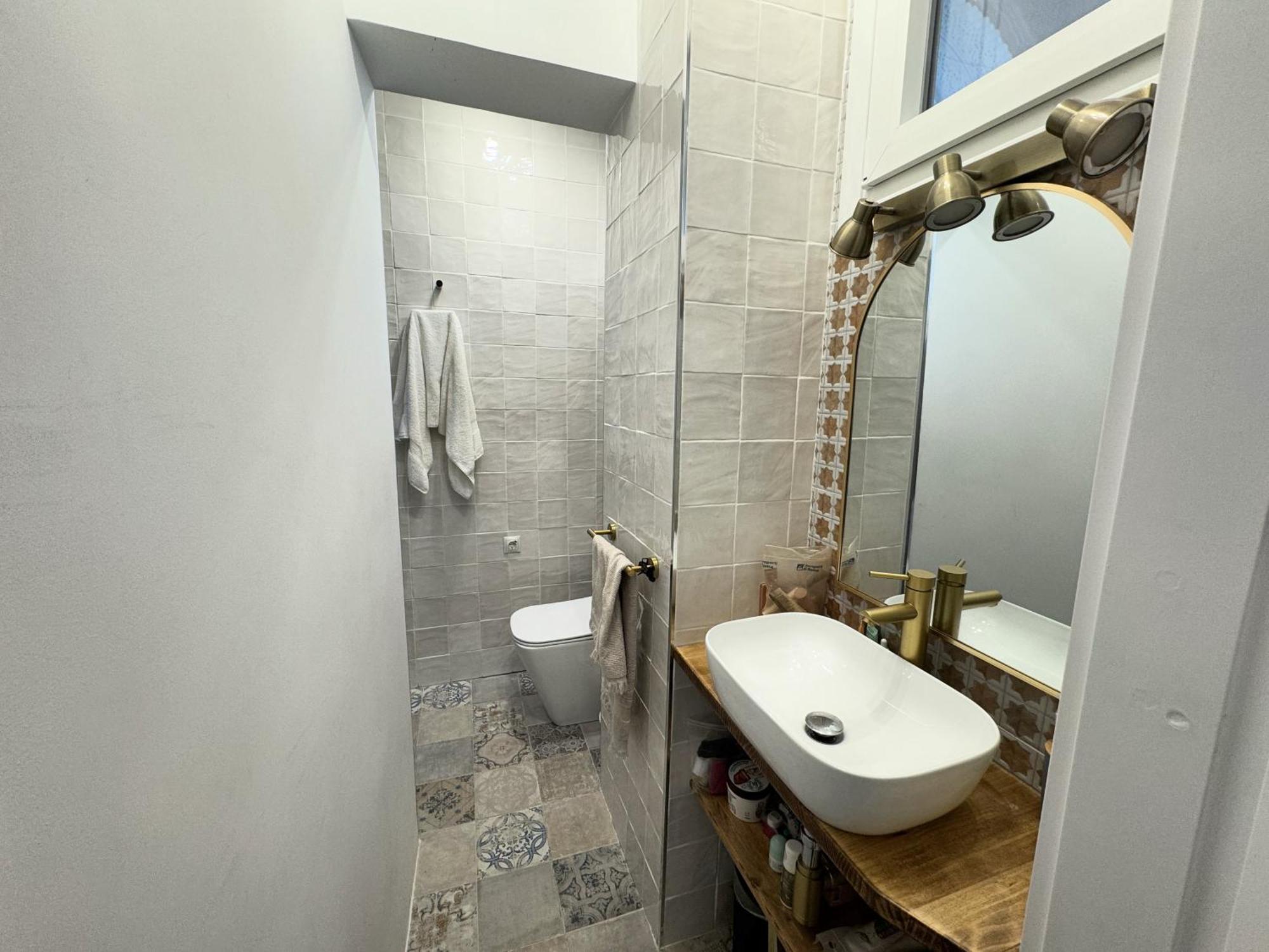 Iyourbasics Lovely Hinestrosa 23 Free Wifi&ac * Malaga