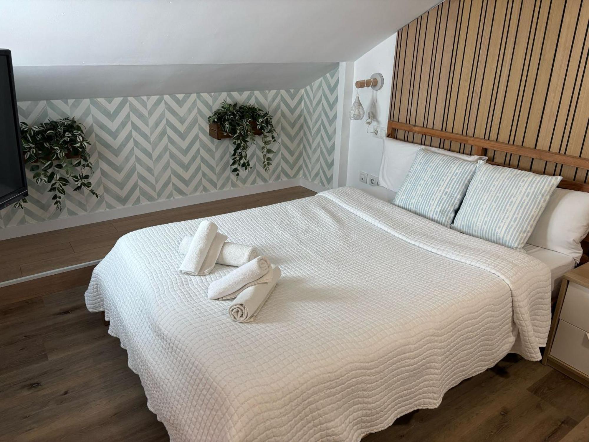 Wonderstays Maribel *