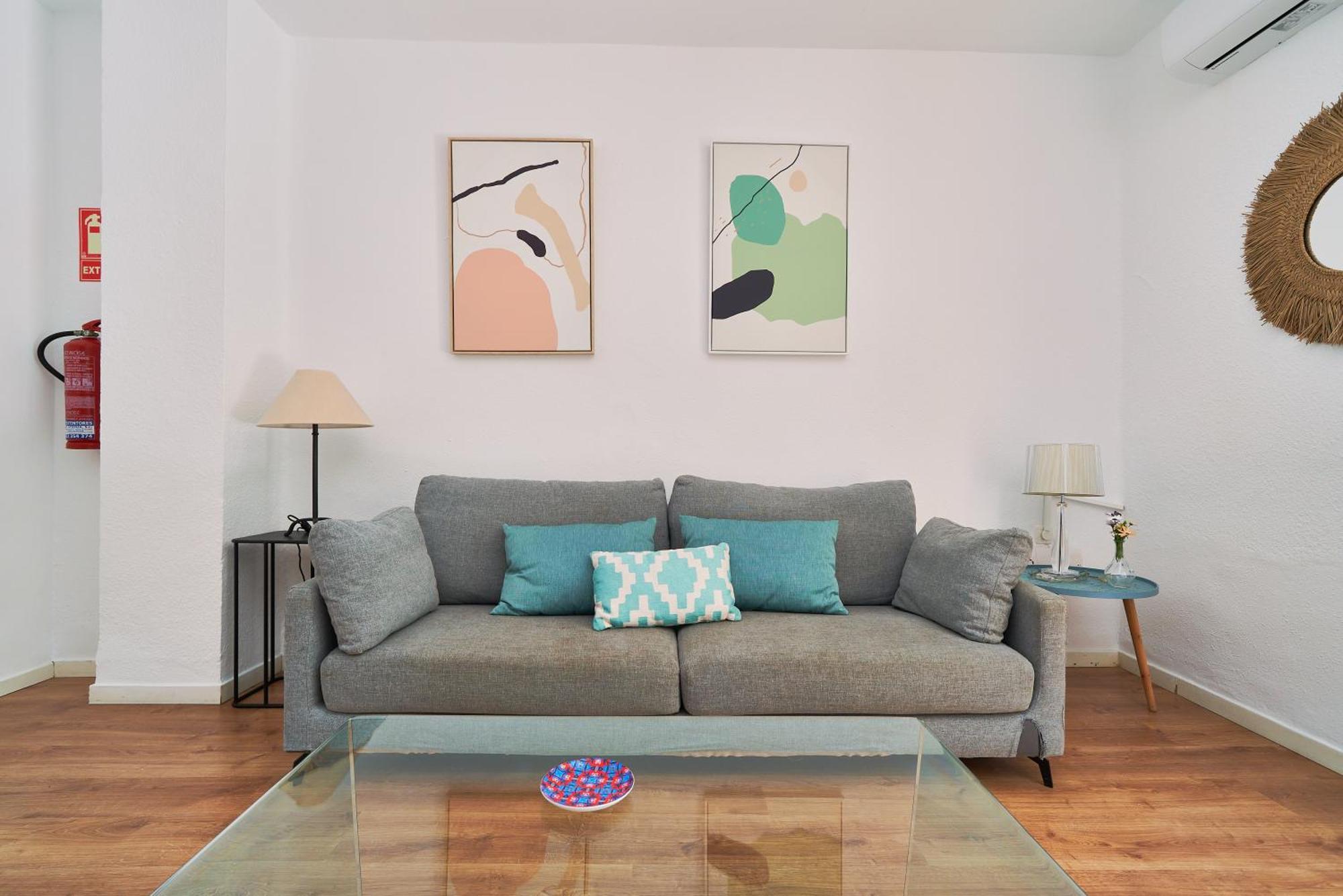 Apartment Rosita En Playa De La Malagueta Con Terraza Malaga