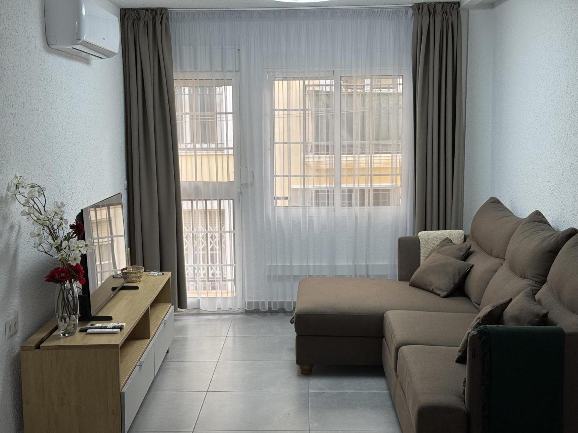 A 20 Pasos De La Merced Apartment Malaga