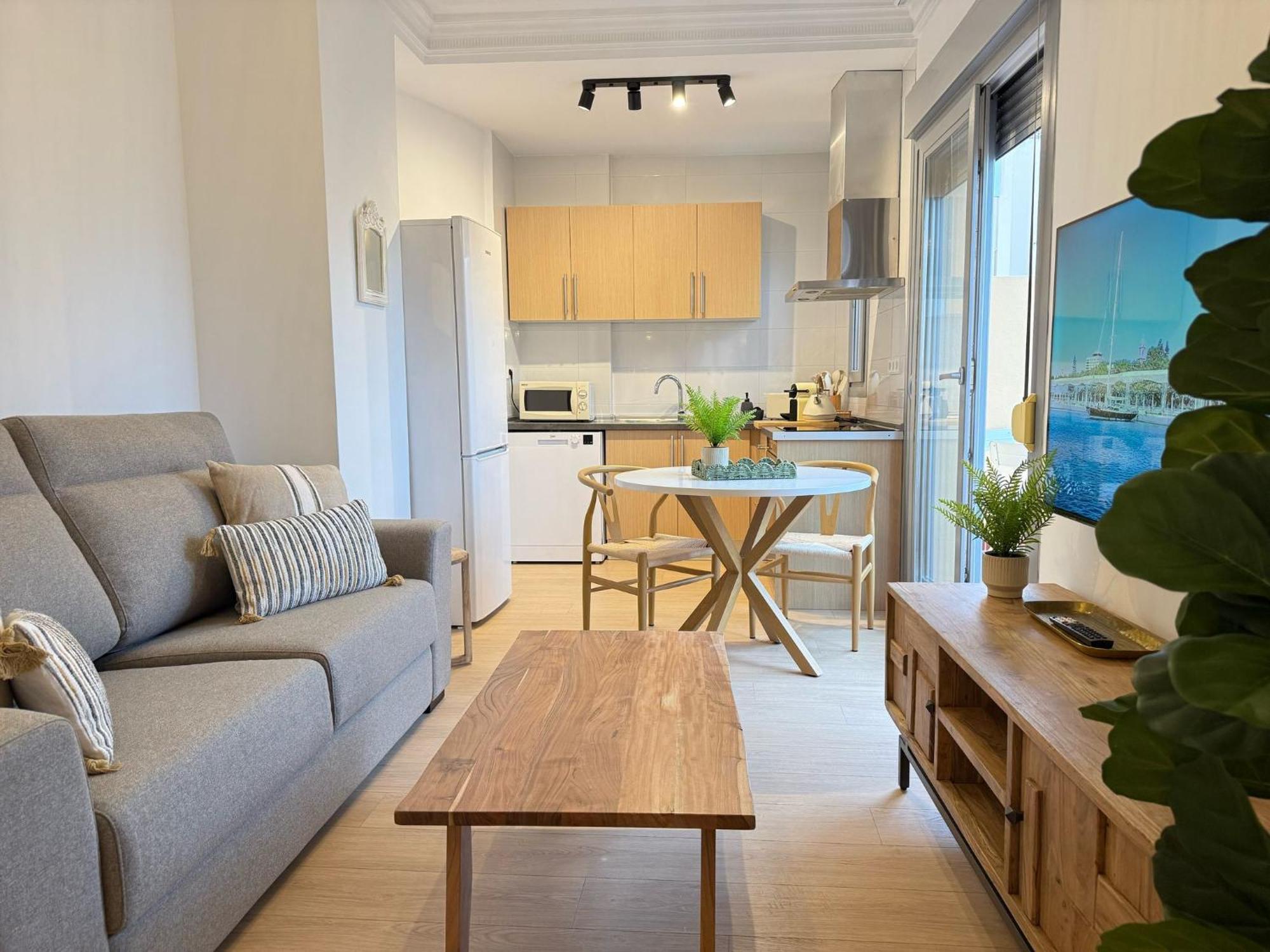 Apartment Life Alameda Colon *