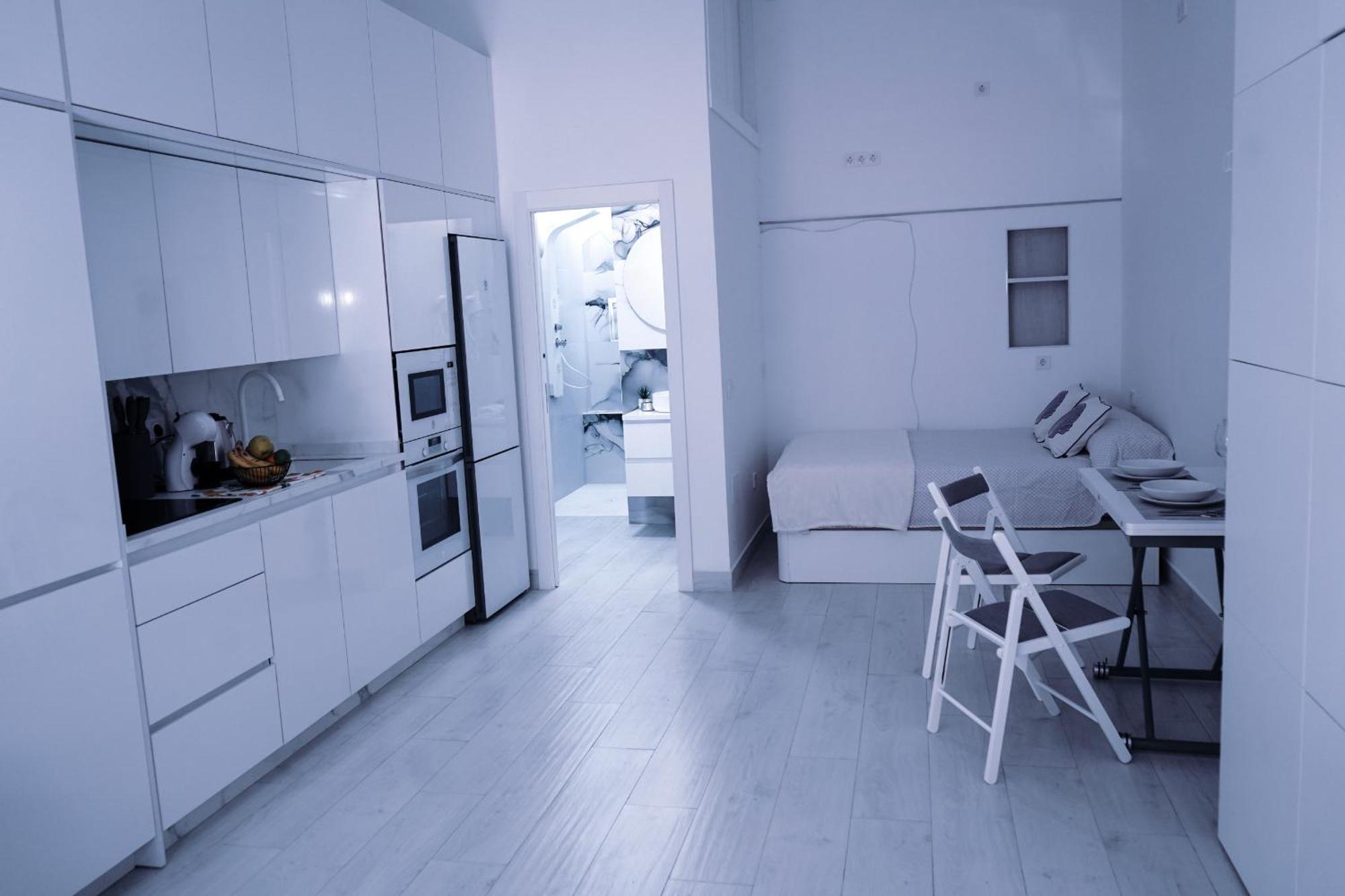 Malagasuite Cozynest Center Apartment *