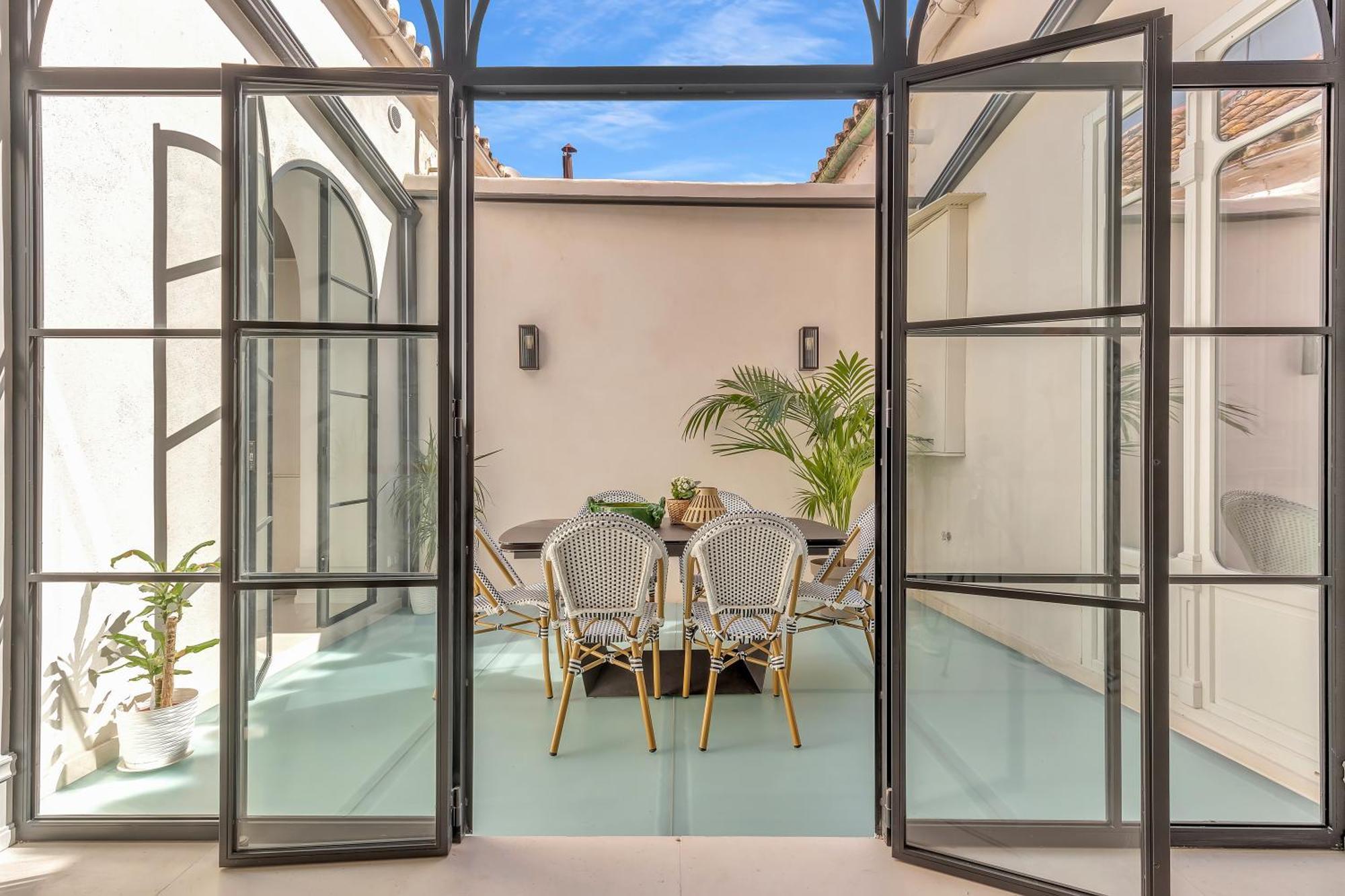 Palacio Pries Exclusive By Ele