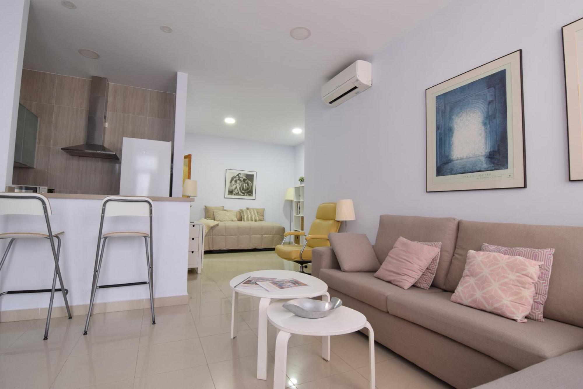 Malagueta Gutenberg Apartment Malaga