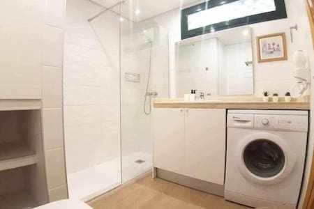 Appartement Precioso Centrico Con Piscina Salada Málaga