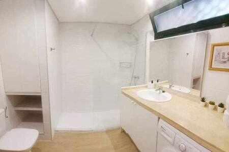 Precioso Centrico Con Piscina Salada Appartement Málaga